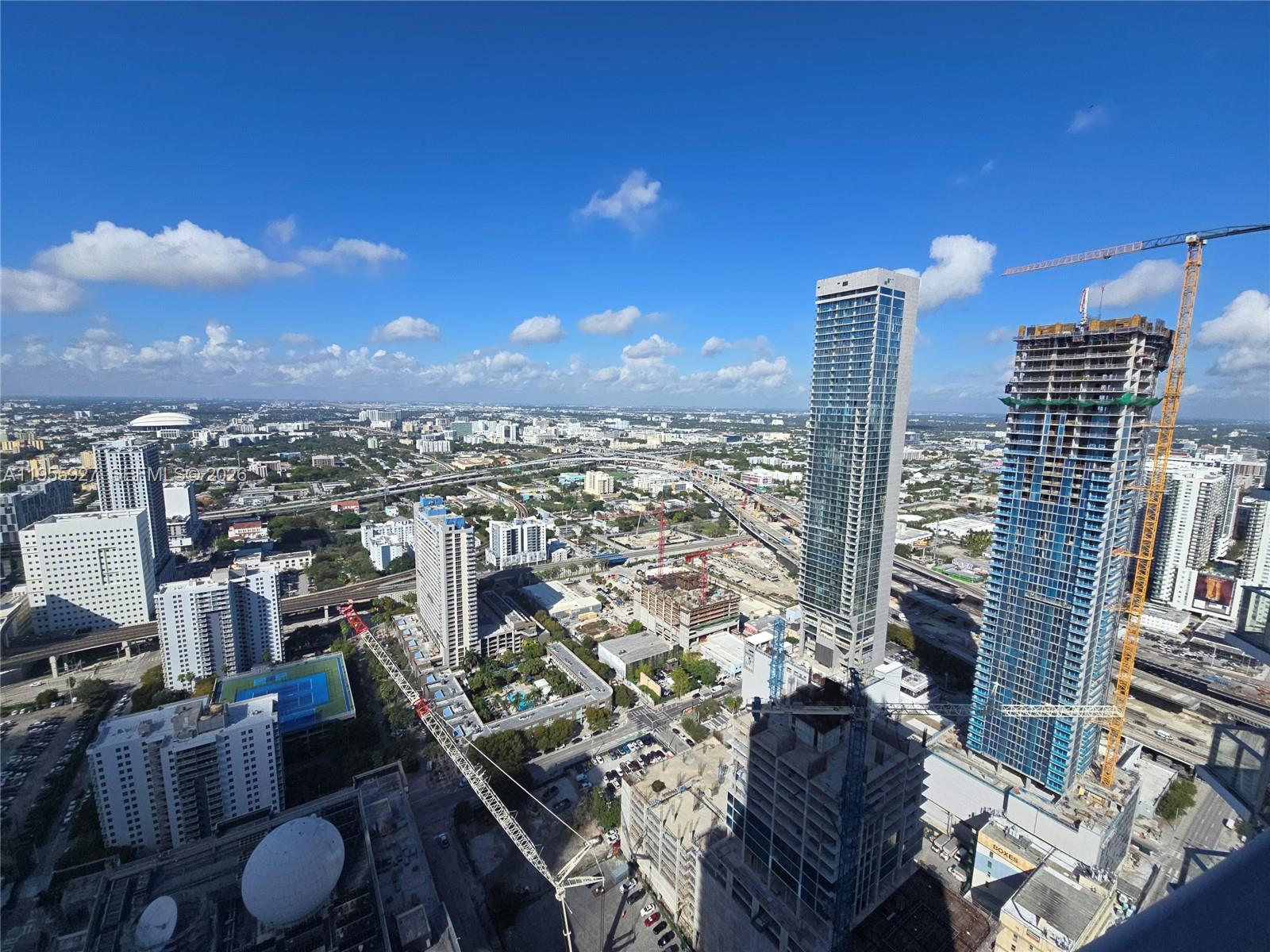 image Paramount Miami Worldcenter9