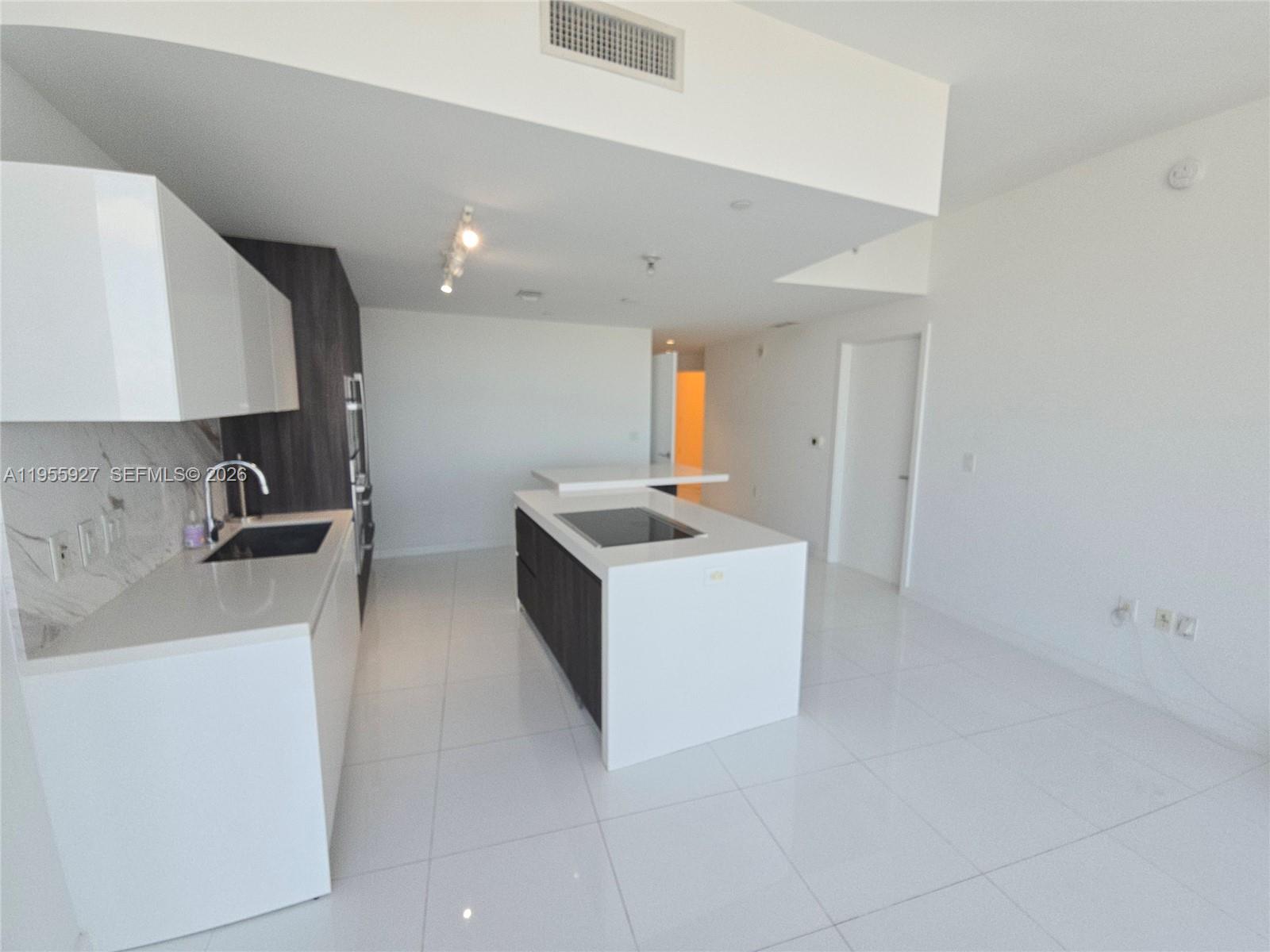 image Paramount Miami Worldcenter3