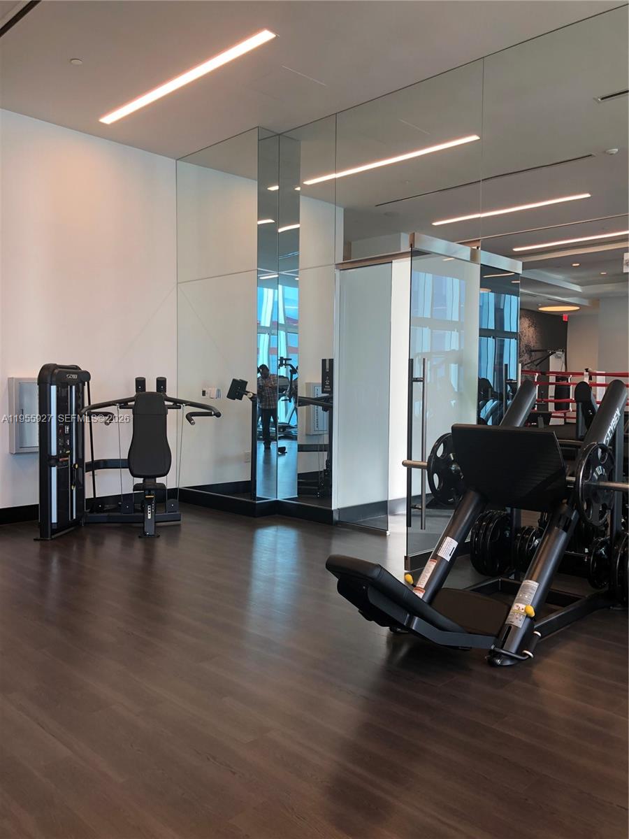 image Paramount Miami Worldcenter51