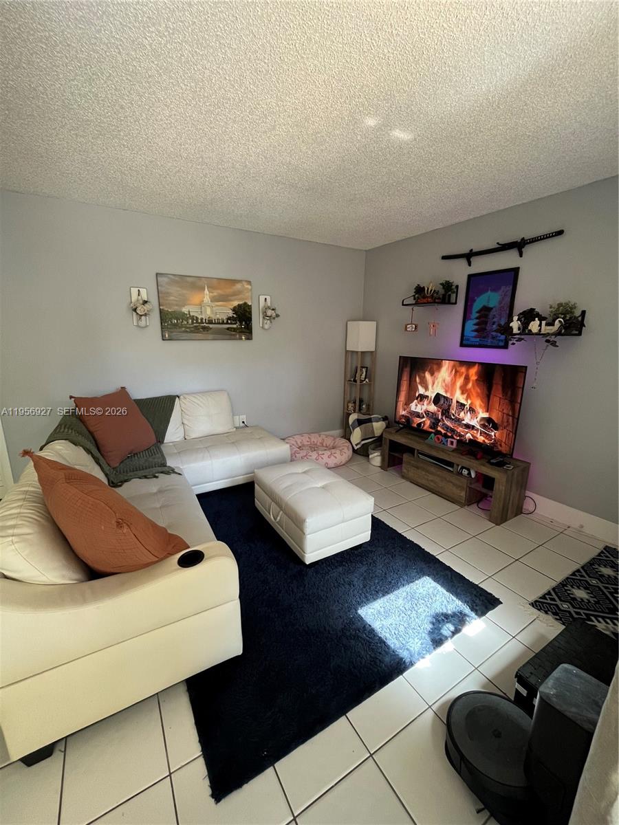 10211 Fontainebleau Blvd #102