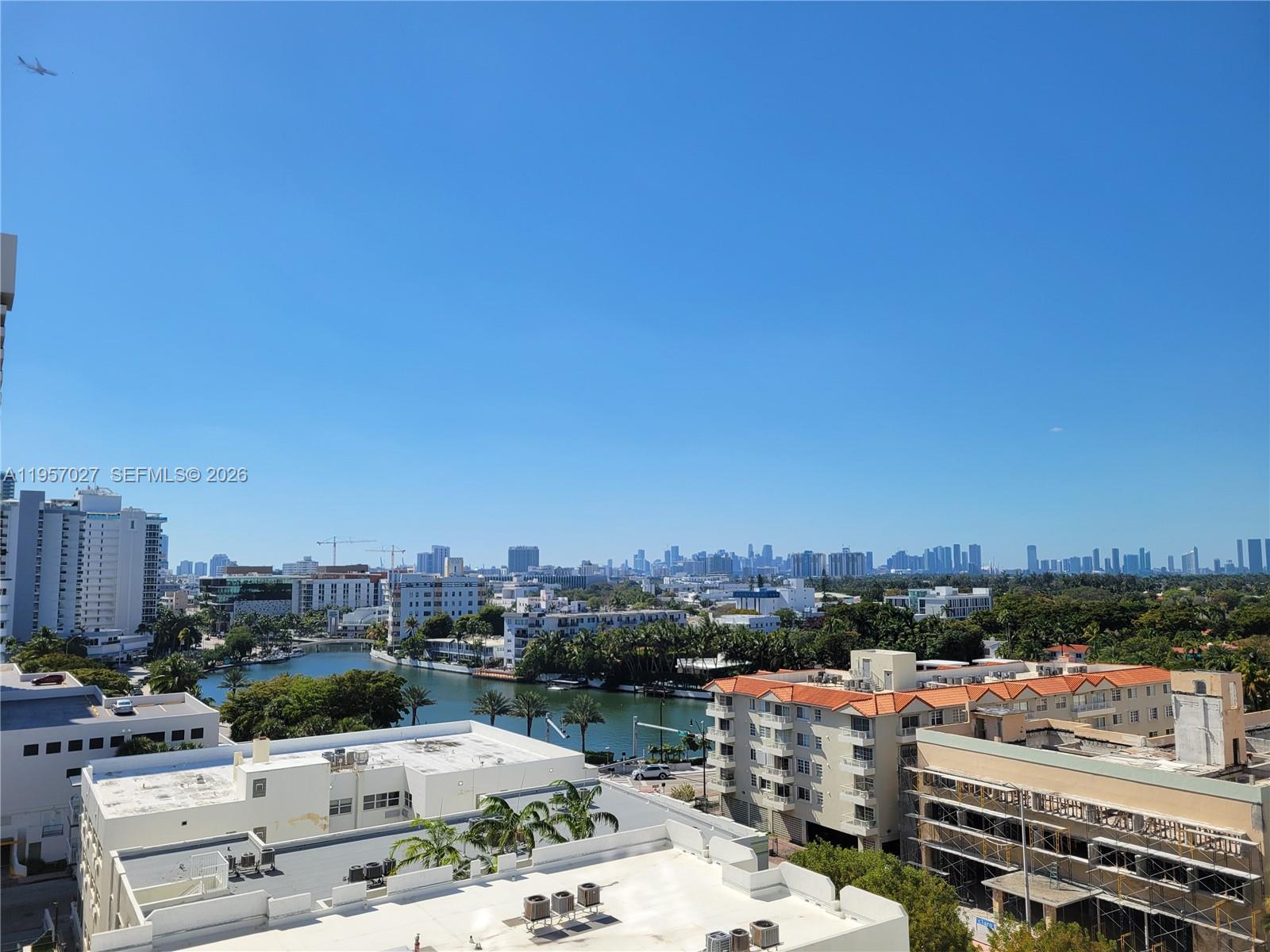 2655 Collins Ave #1106 Miami Beach, FL 33140