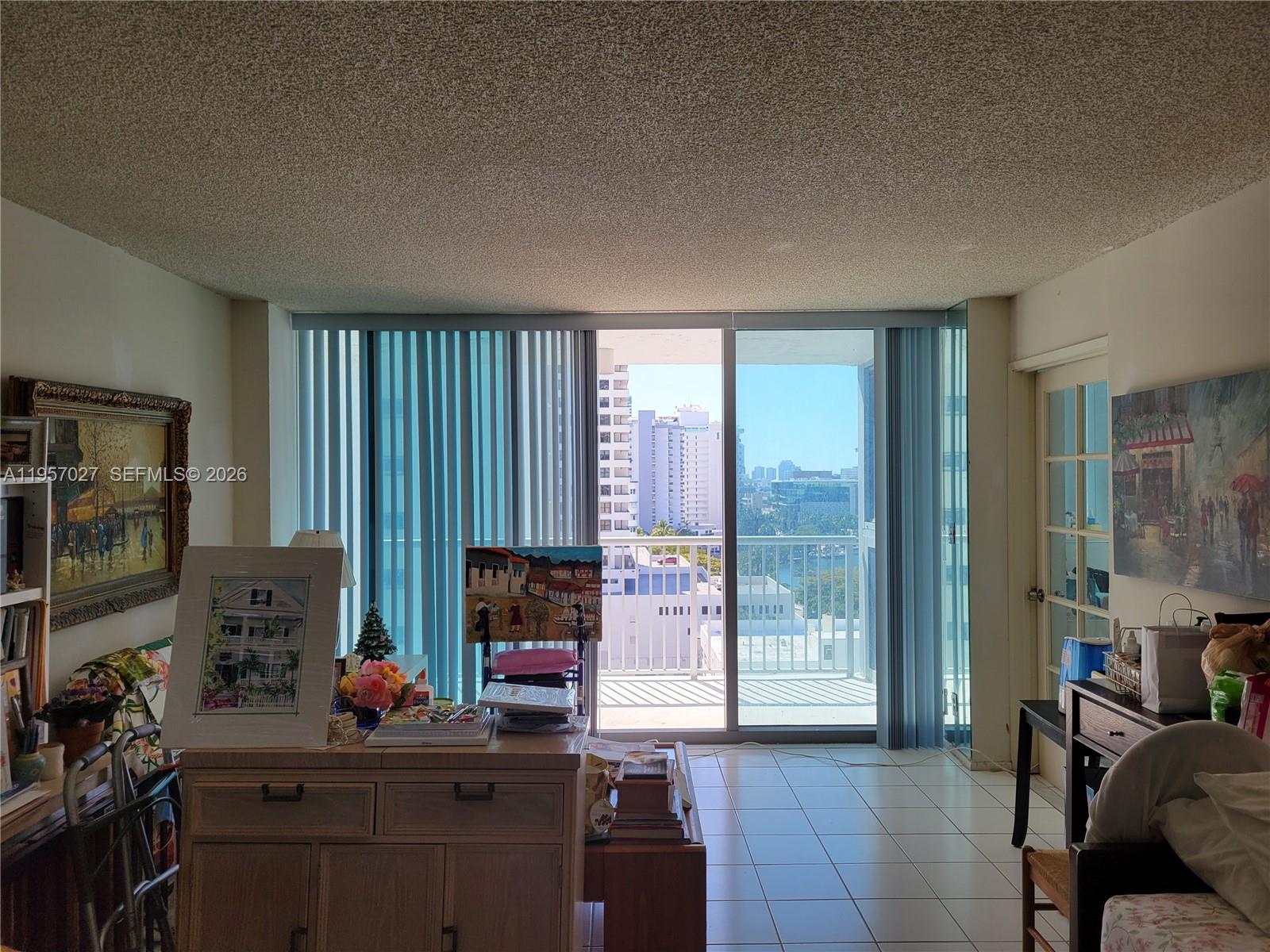 2655 Collins Ave #1106 Miami Beach, FL 33140