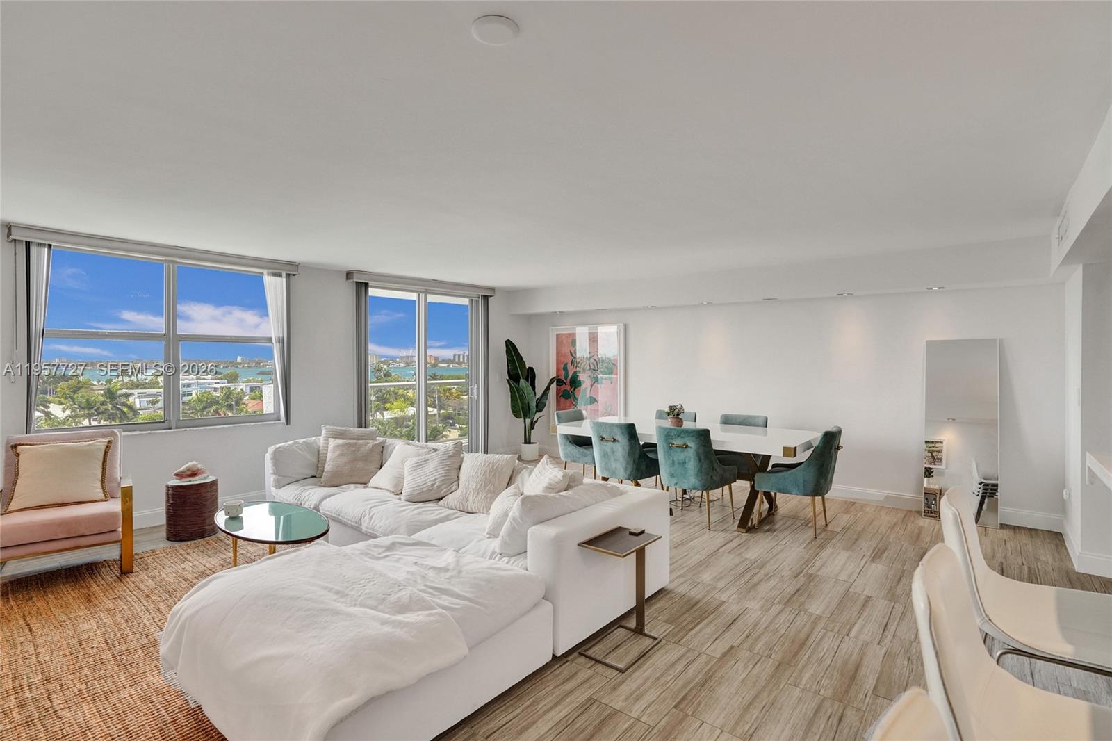 10000 W Bay Hbr Dr #PH23 Bay Harbor Islands, FL 33154