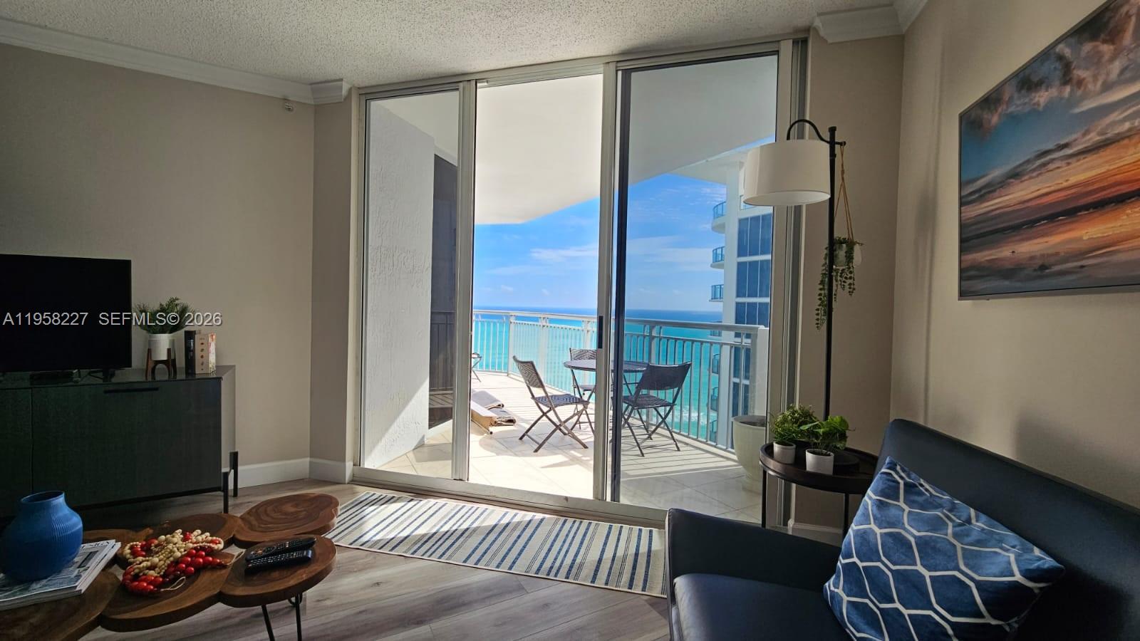 17375 Collins Ave #2304 Sunny Isles Beach, FL 33160