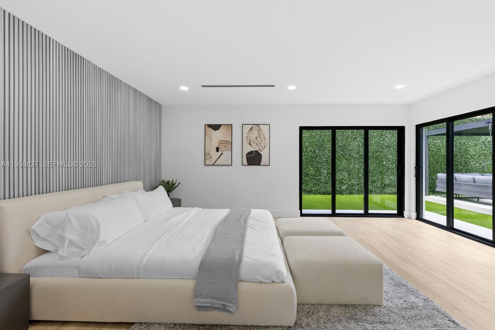 85 W Shore Dr W Miami, FL 33133