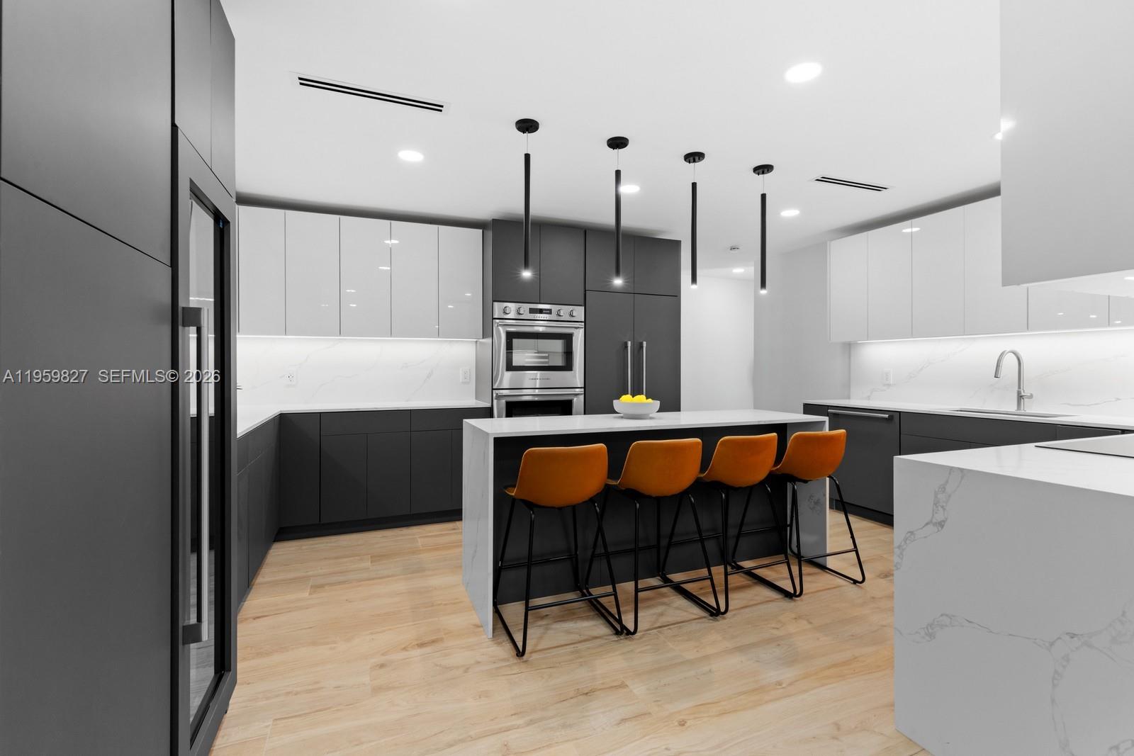 85 W Shore Dr W Miami, FL 33133