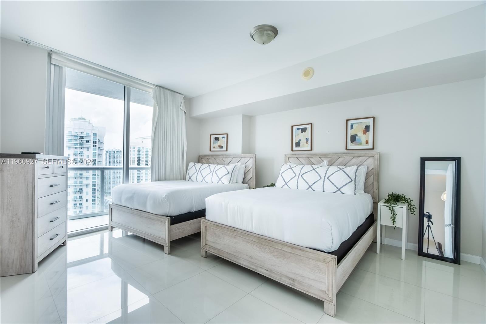 image Icon Brickell III (W Miami)9