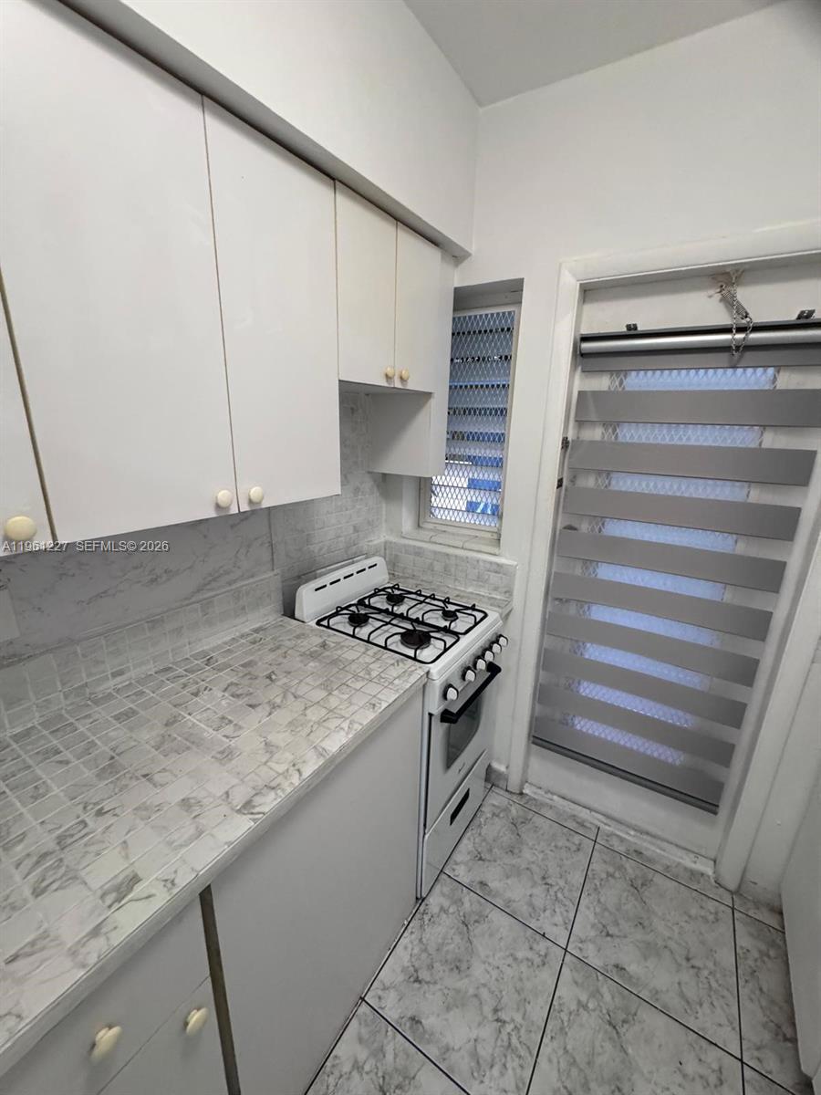 Undisclosed Address Miami Beach, FL 33141