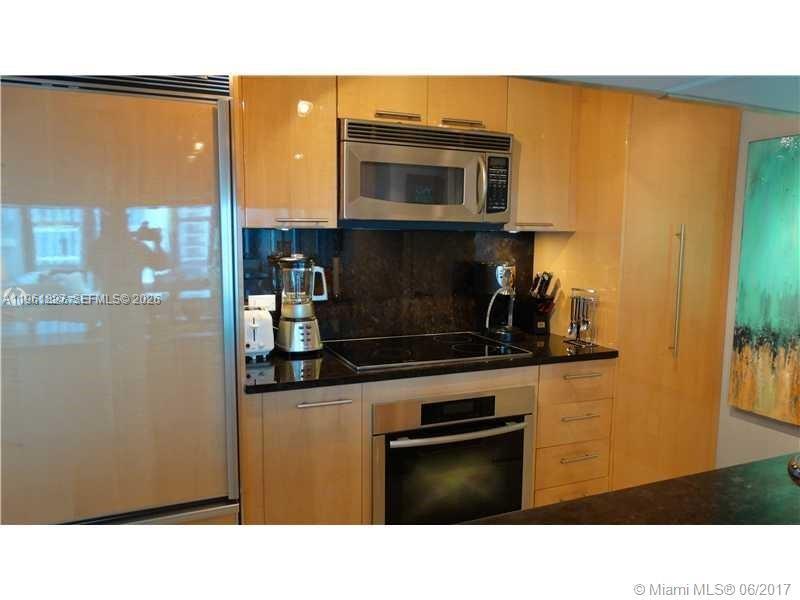 image The Carillon Center Tower7