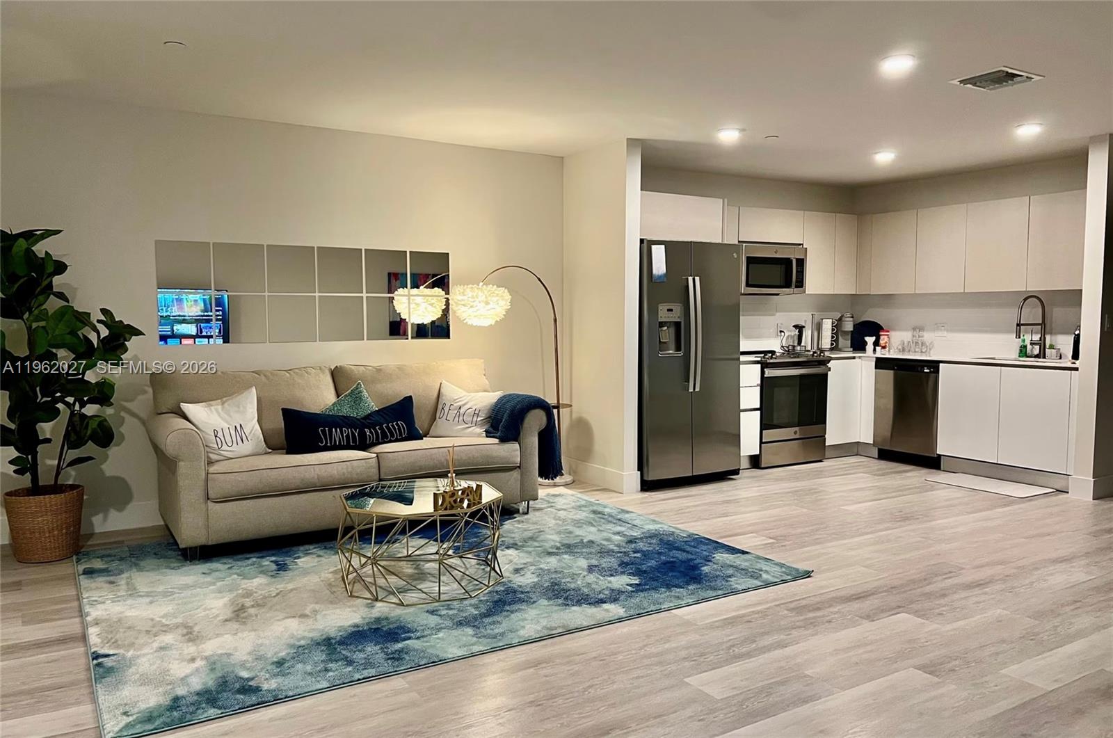 19380 NE 26th Ave #205