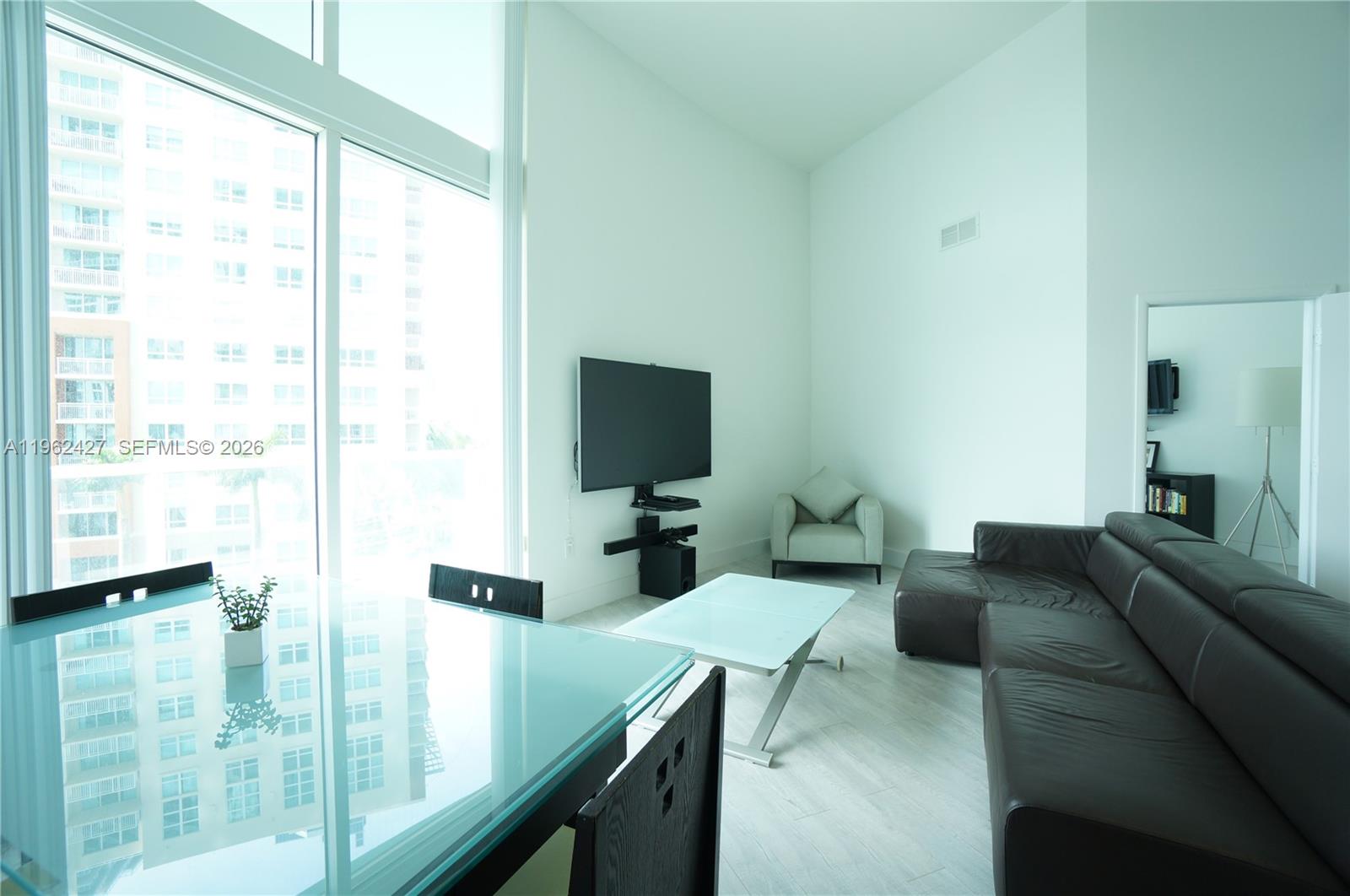 image Quantum on the Bay8