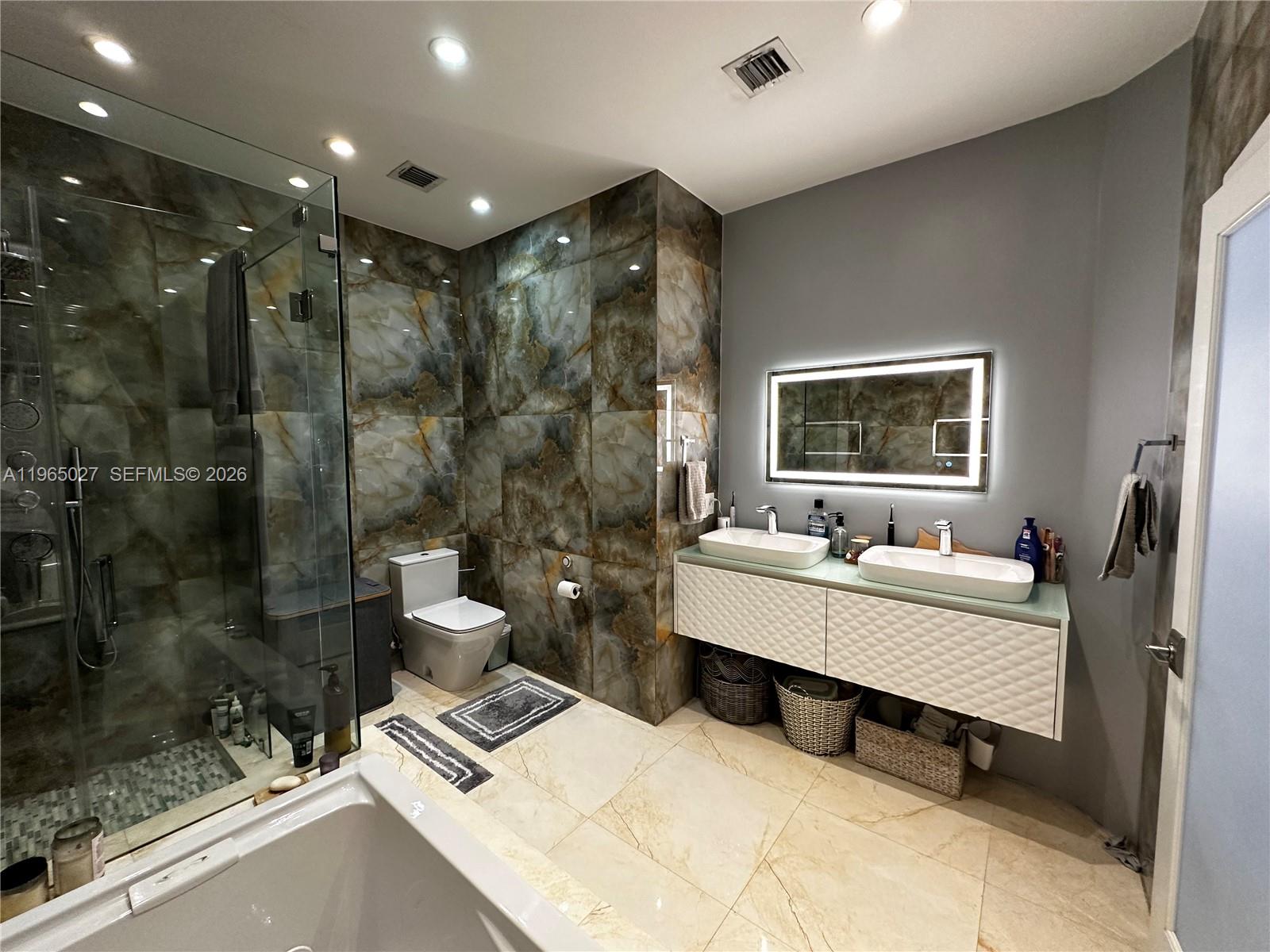 8371 SW 124th Ave #104-12