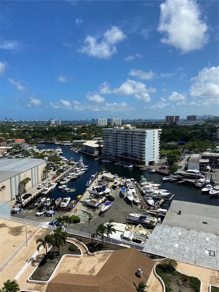 13499 Biscayne Blvd #1506 North Miami, FL 33181