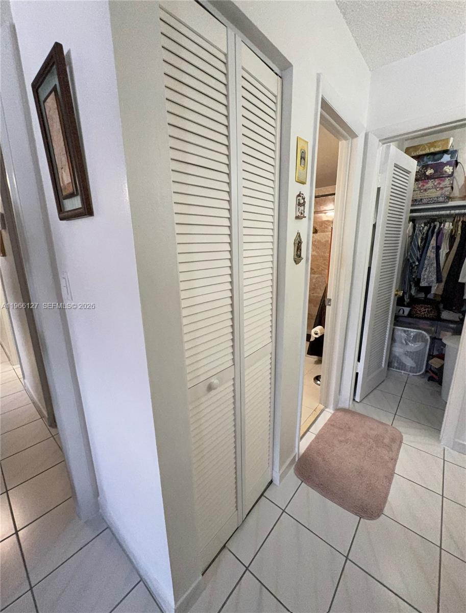 6190 W 19th Ave #205 Hialeah, FL 33012