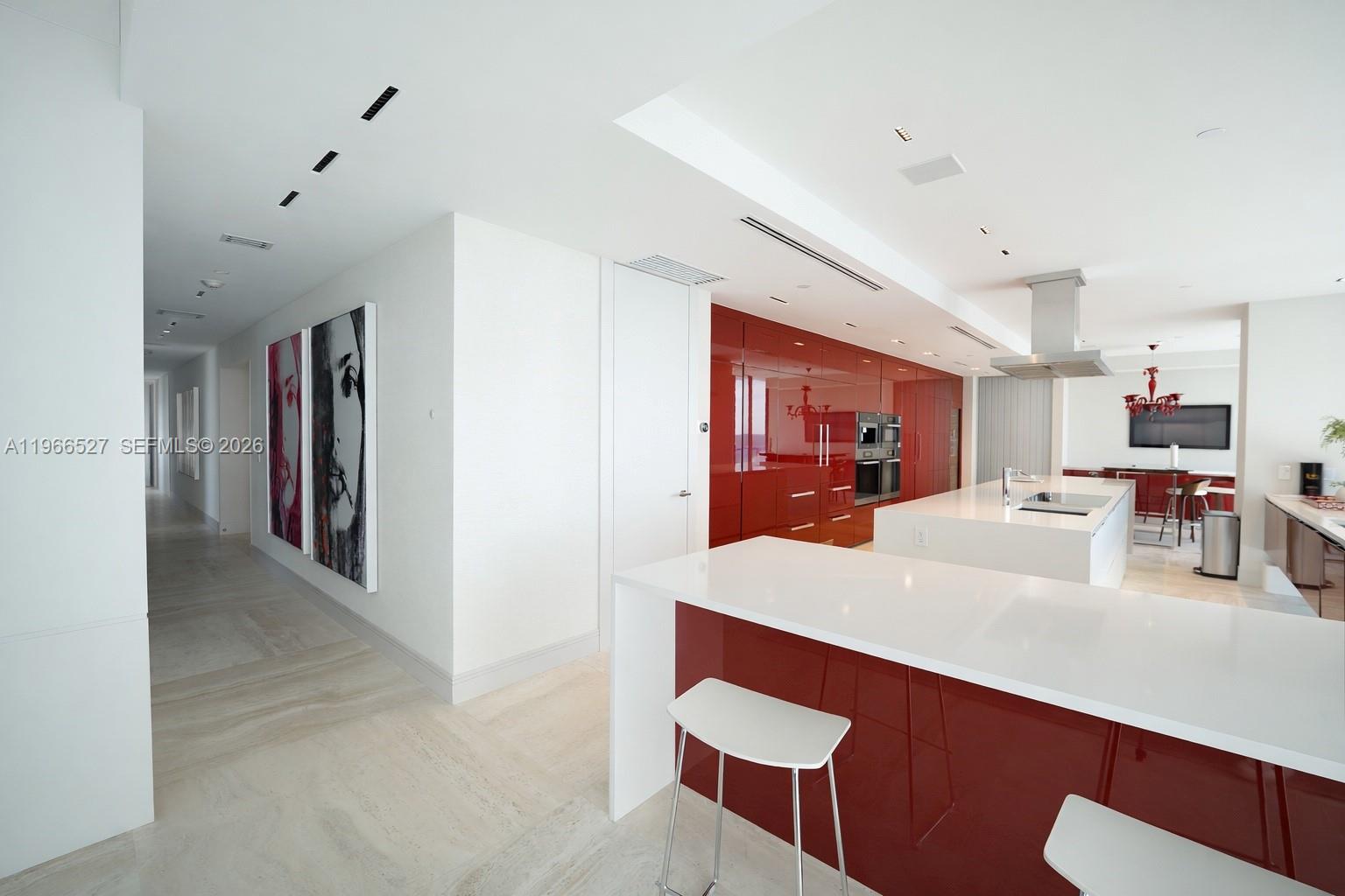 19575 Collins Ave #9 Sunny Isles Beach, FL 33160