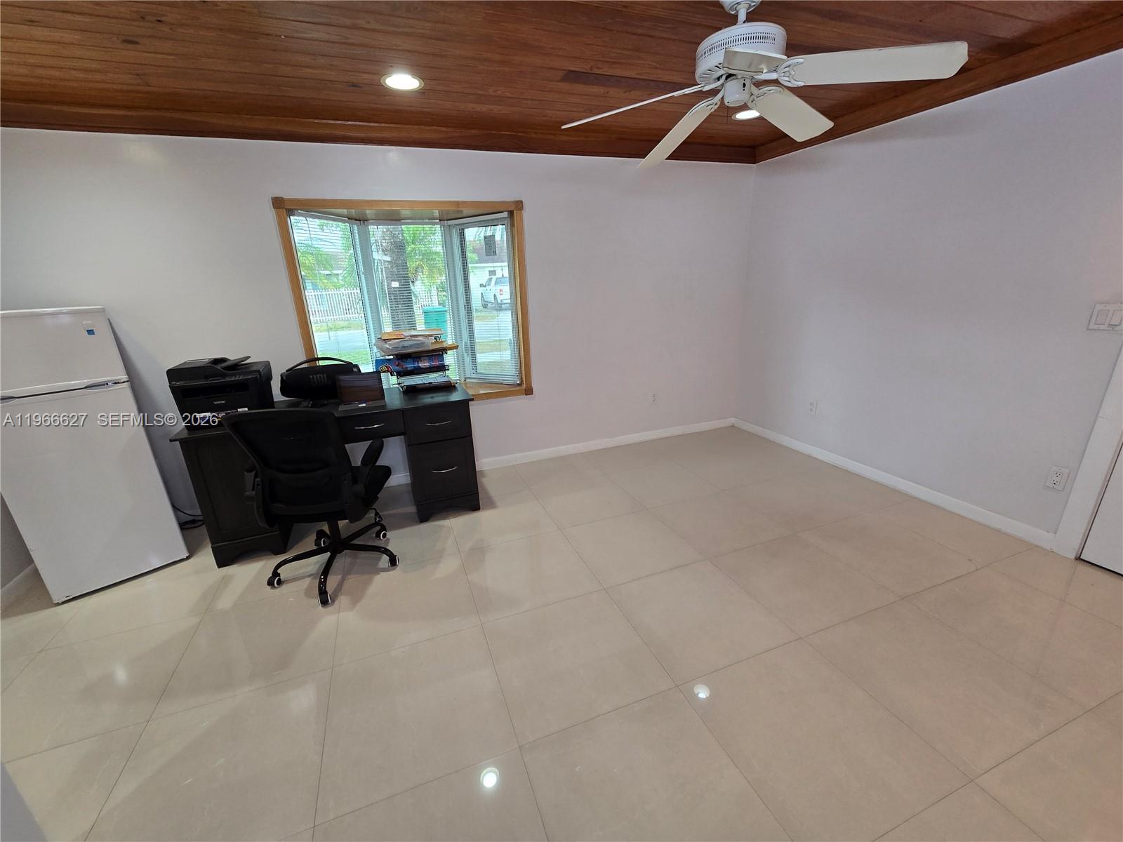 19261 SW 118th Ct Miami, FL 33177