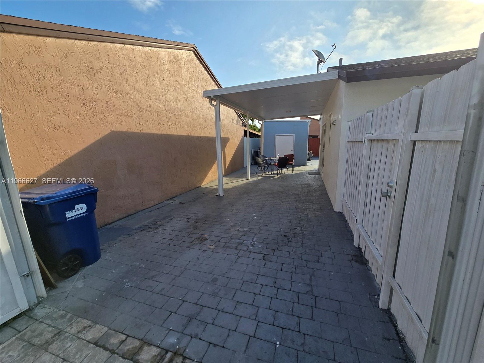 19261 SW 118th Ct Miami, FL 33177