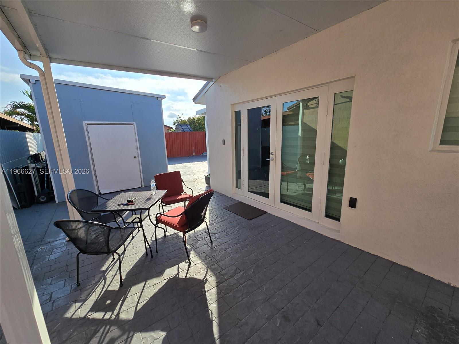 19261 SW 118th Ct Miami, FL 33177