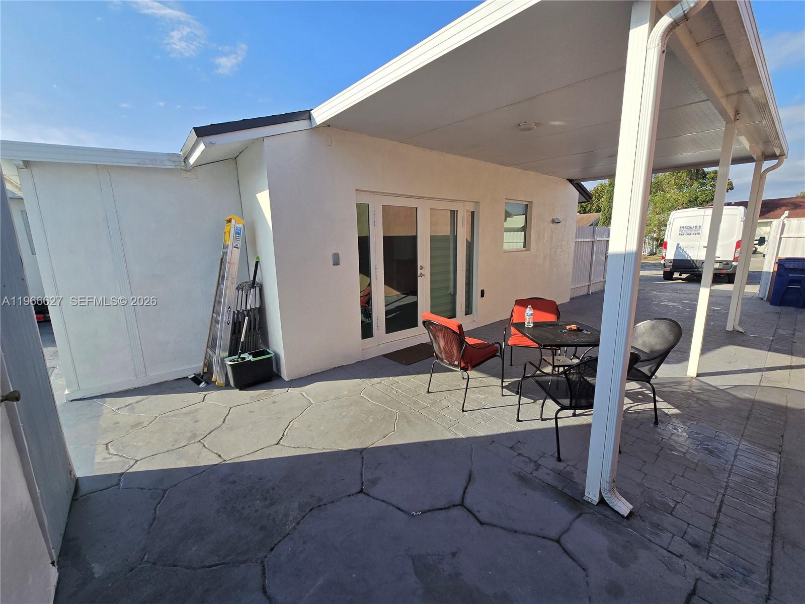 19261 SW 118th Ct Miami, FL 33177