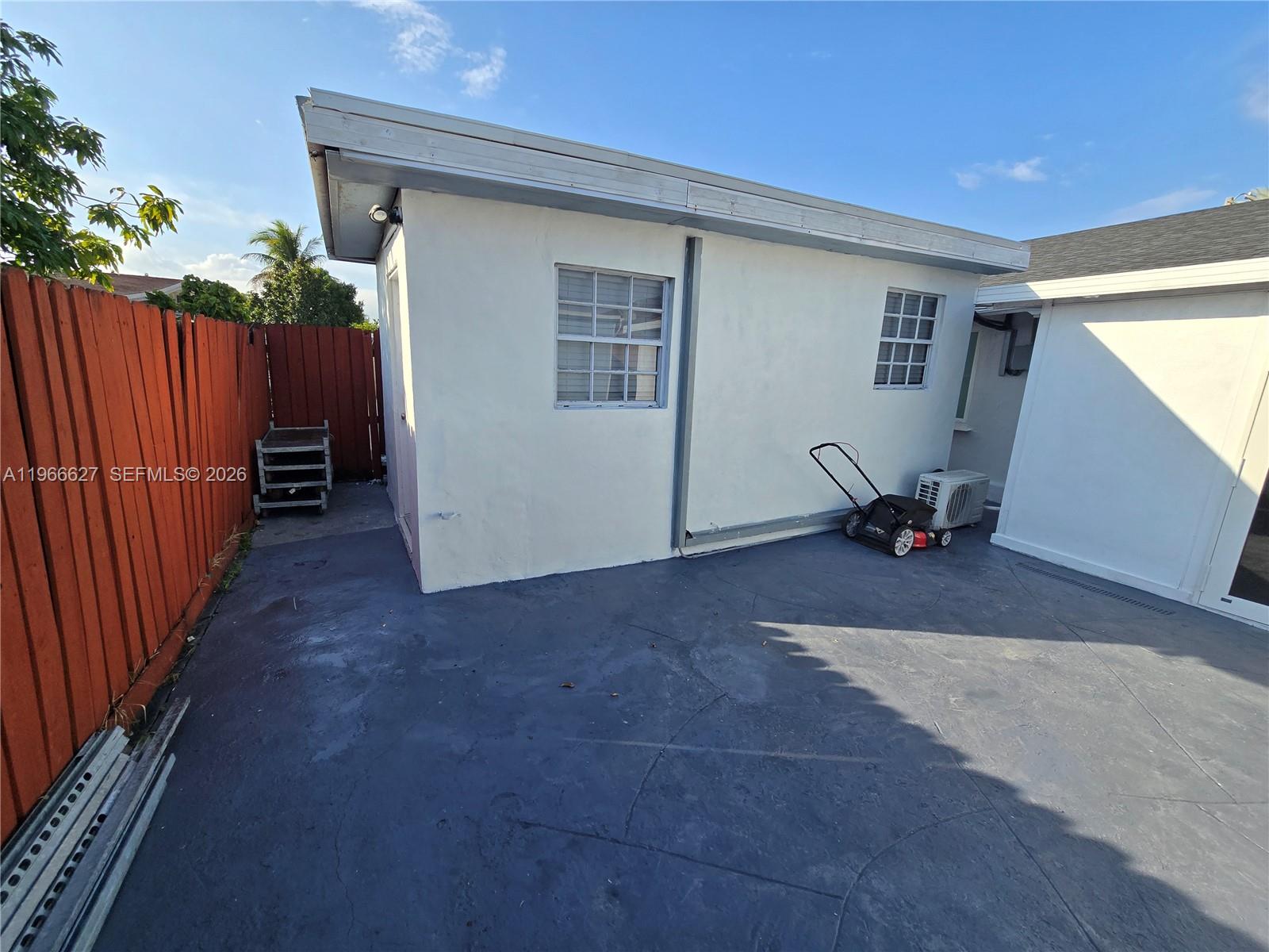 19261 SW 118th Ct Miami, FL 33177