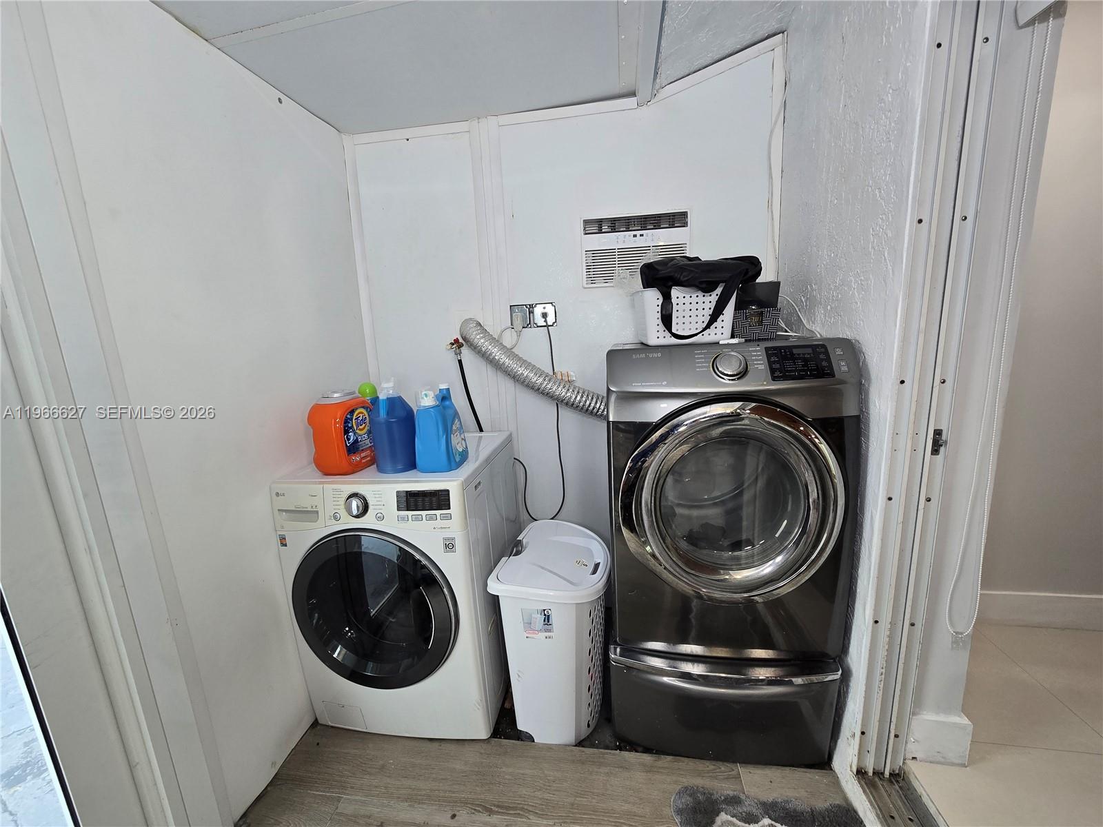 19261 SW 118th Ct Miami, FL 33177