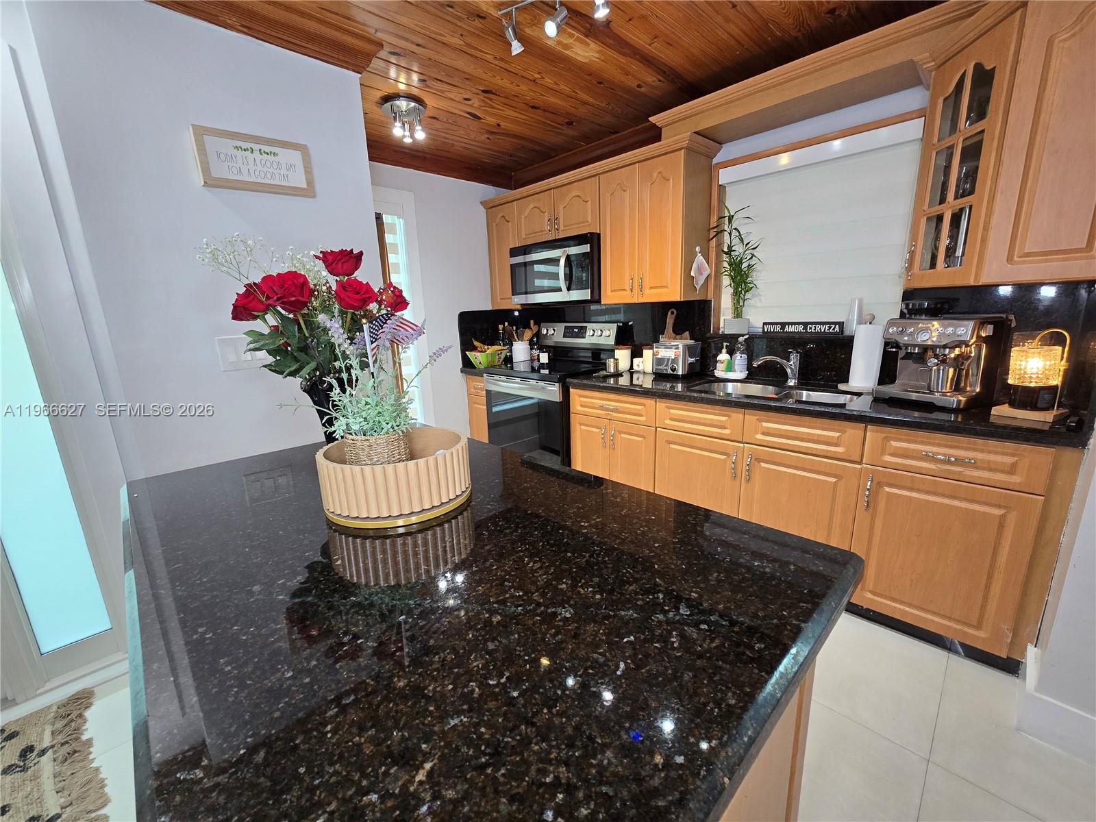 19261 SW 118th Ct Miami, FL 33177