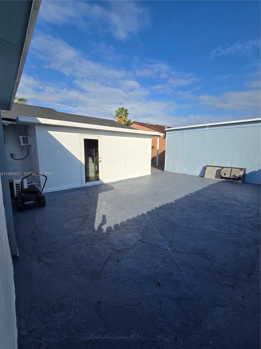 19261 SW 118th Ct Miami, FL 33177