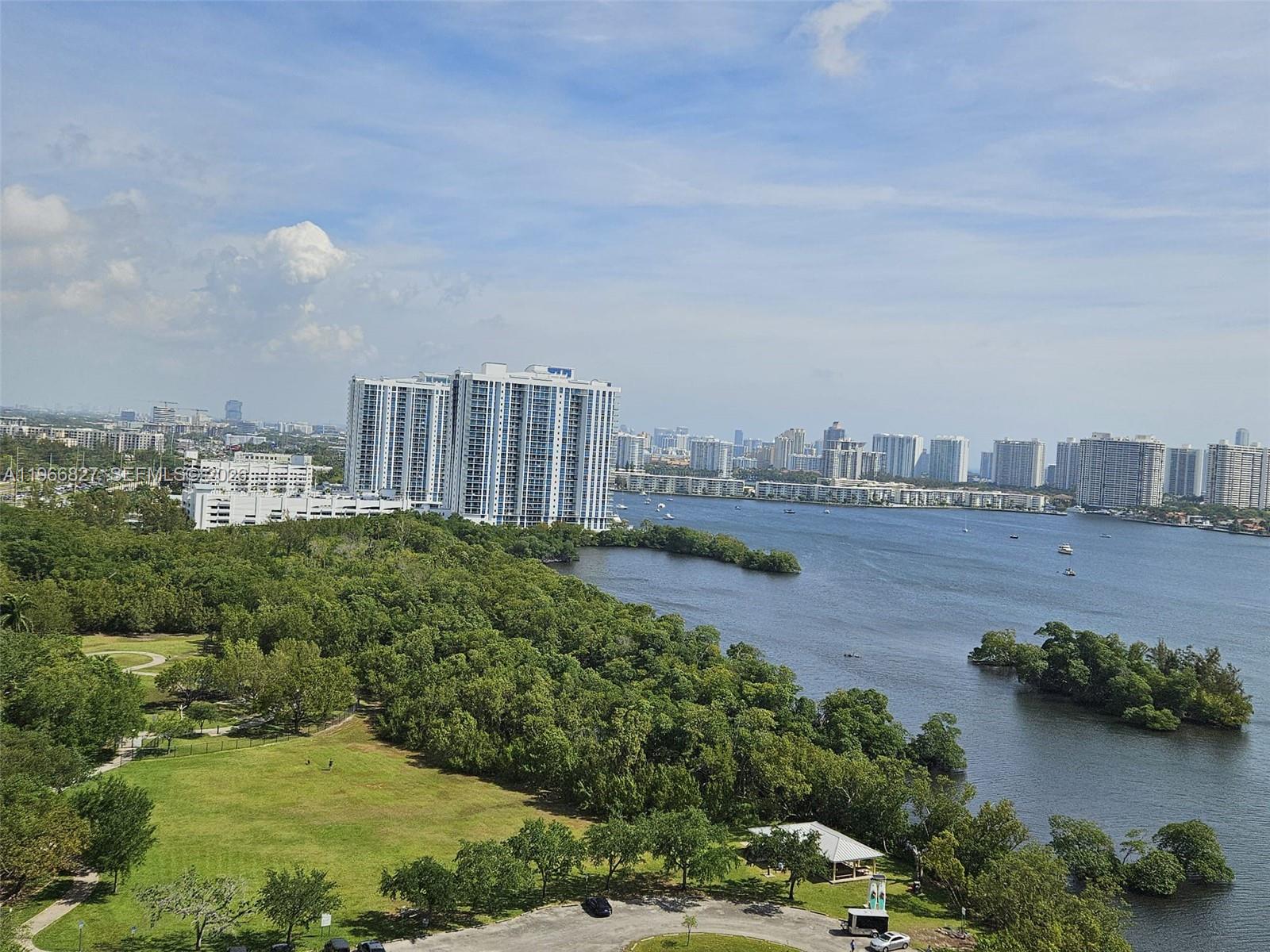 16385 Biscayne Blvd #1802