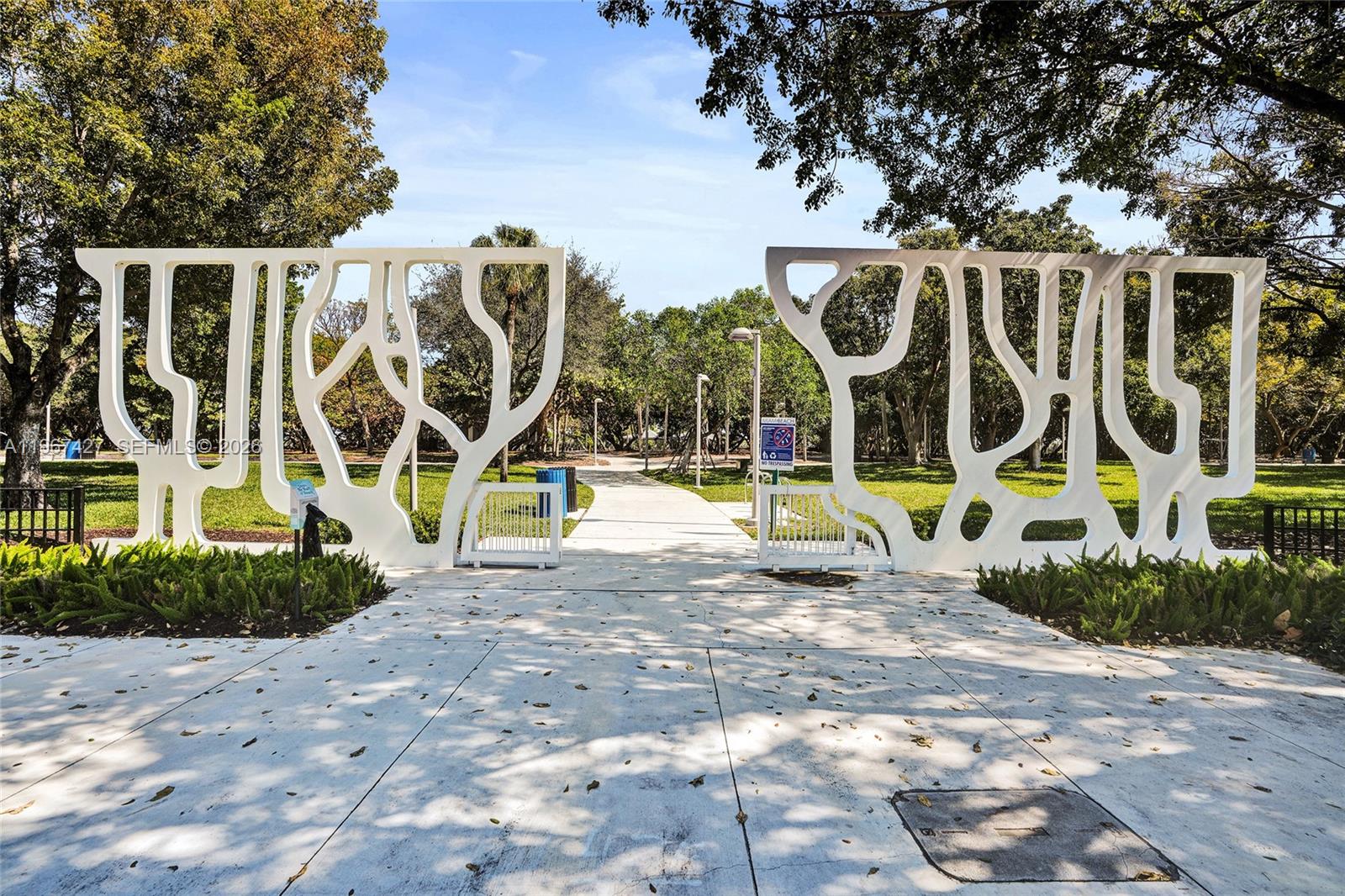 8420 Byron Ave #7 Miami Beach, FL 33141