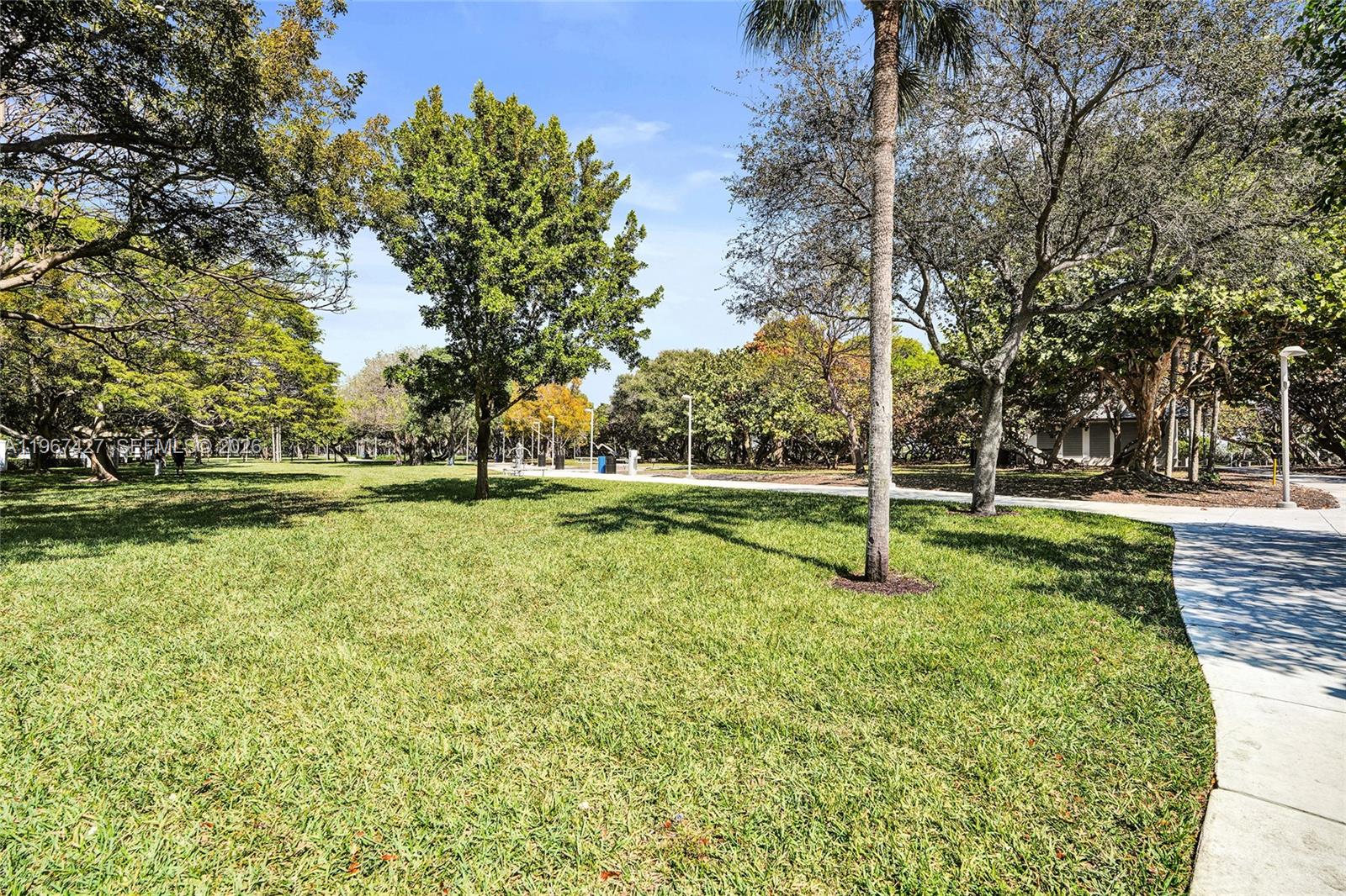 8420 Byron Ave #7 Miami Beach, FL 33141