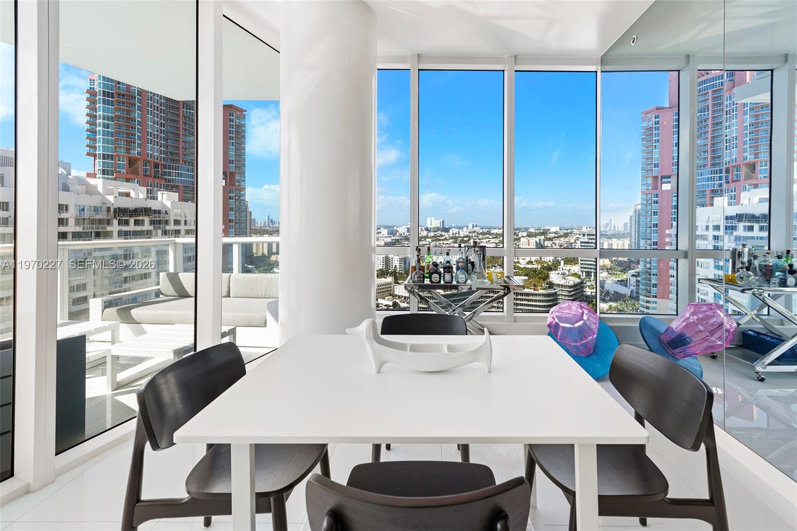 image Continuum South Beach South Tower11