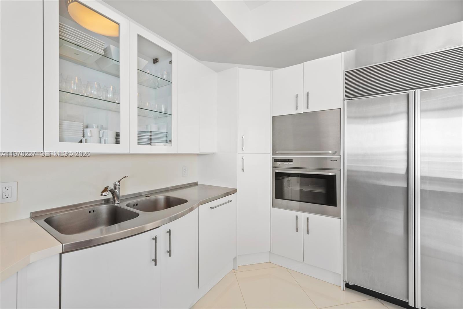 image Continuum South Beach South Tower31