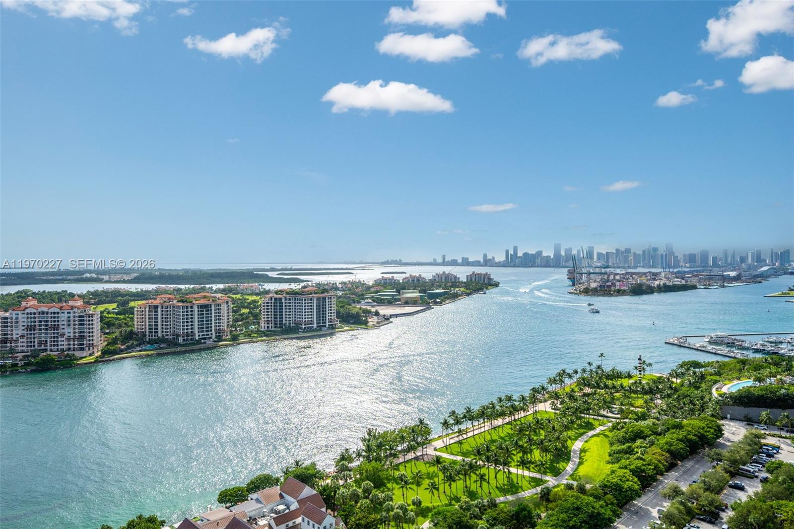 image Continuum South Beach South Tower7