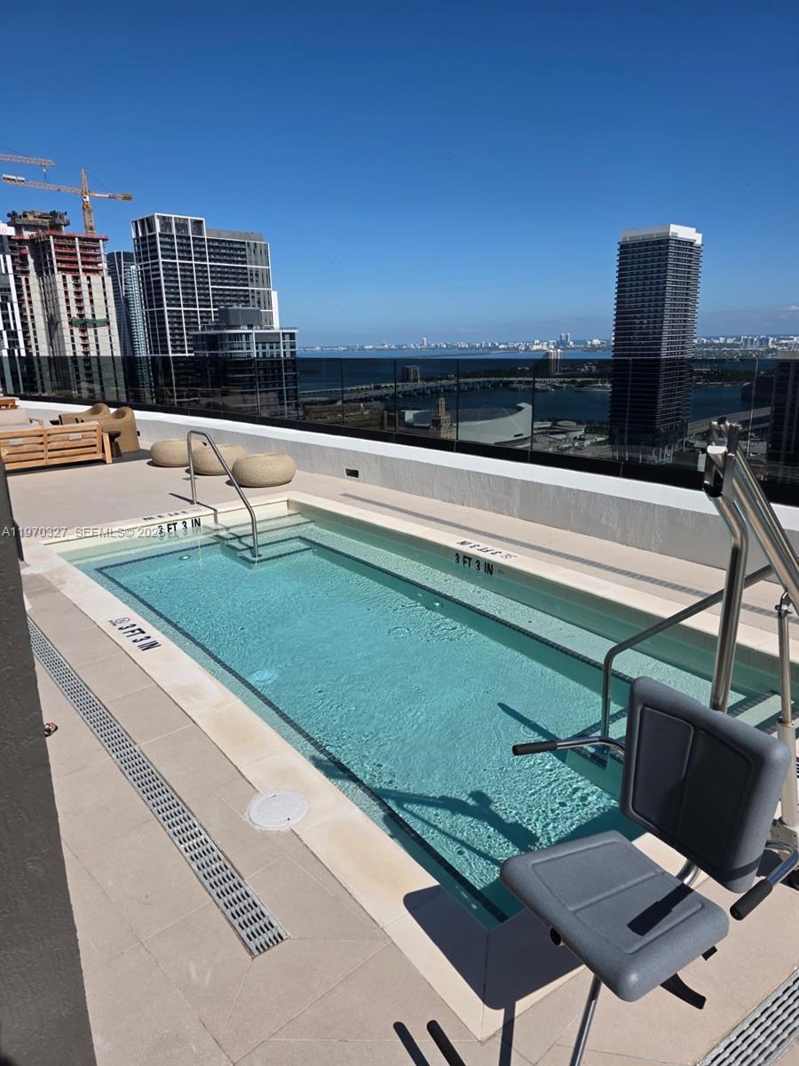 225 N Miami Ave #804 Miami, FL 33128