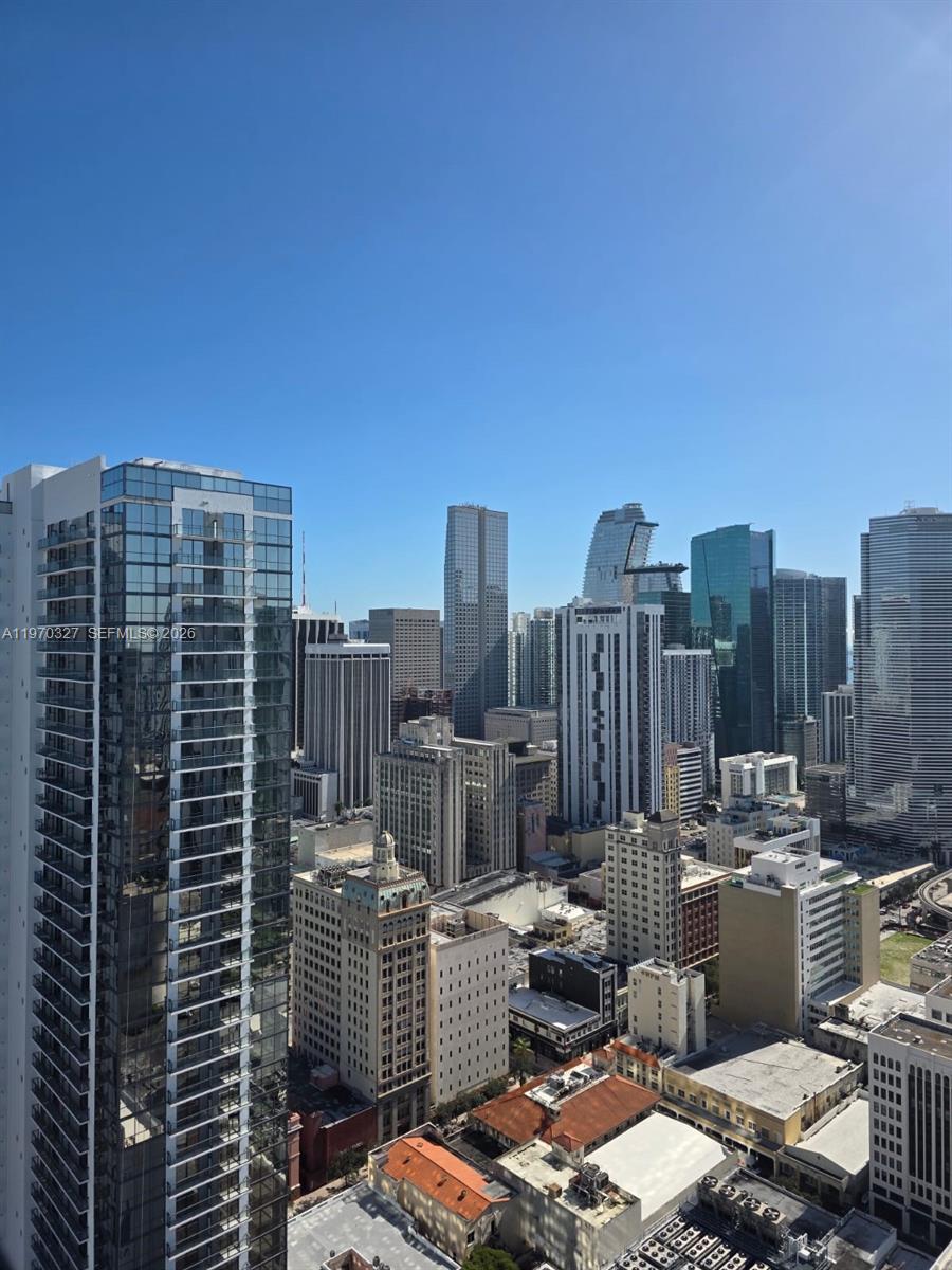 225 N Miami Ave #804 Miami, FL 33128