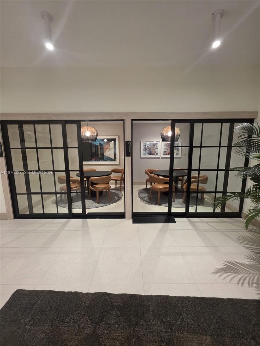 225 N Miami Ave #804 Miami, FL 33128