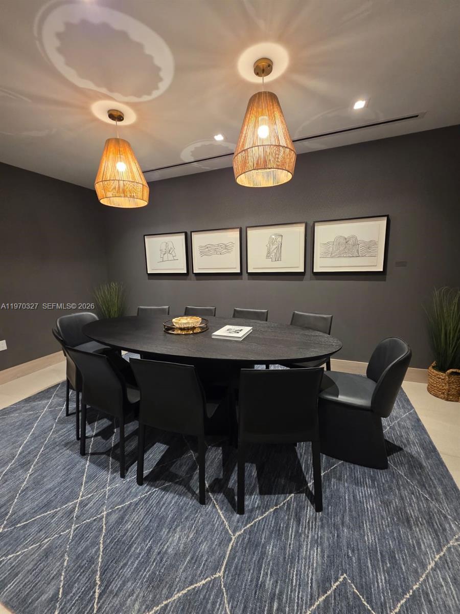 225 N Miami Ave #804 Miami, FL 33128