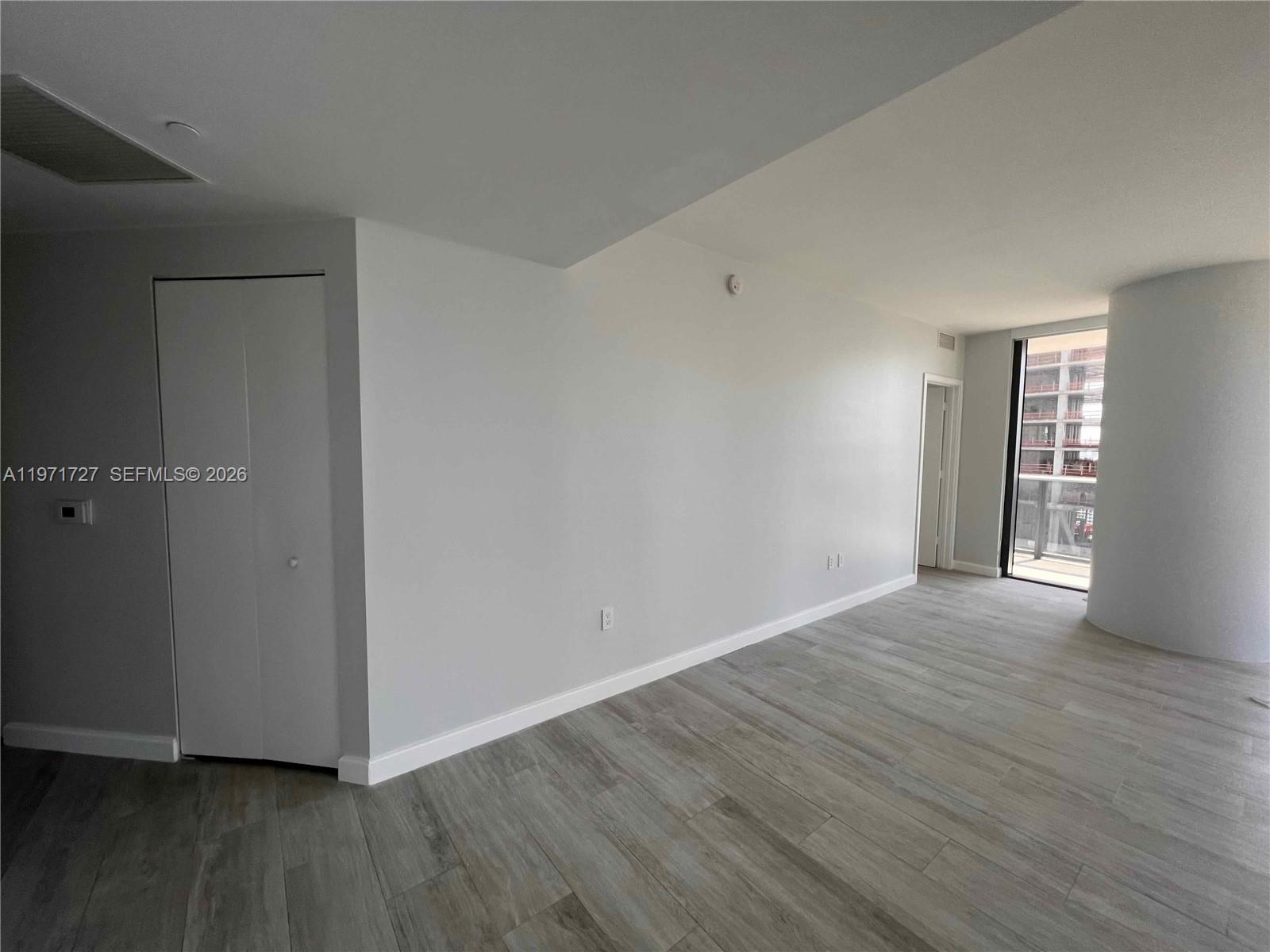 image Brickell Heights East15