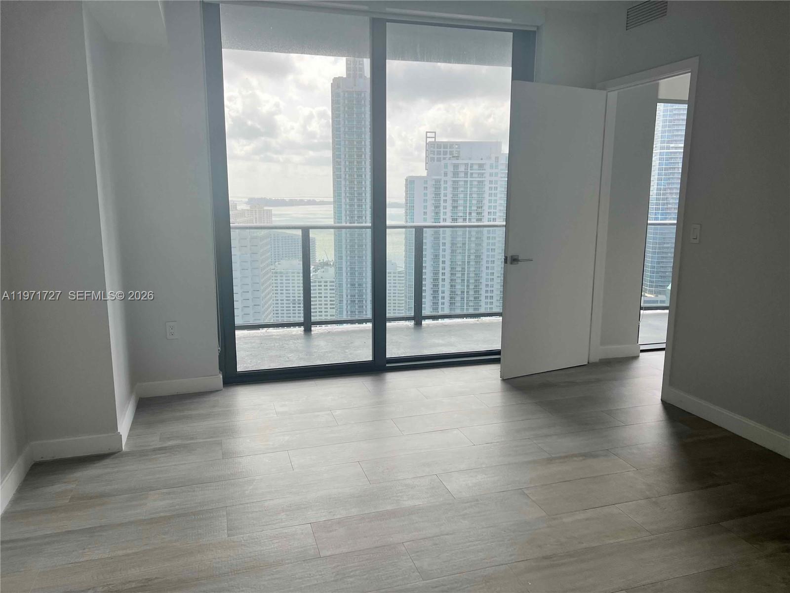 image Brickell Heights East20