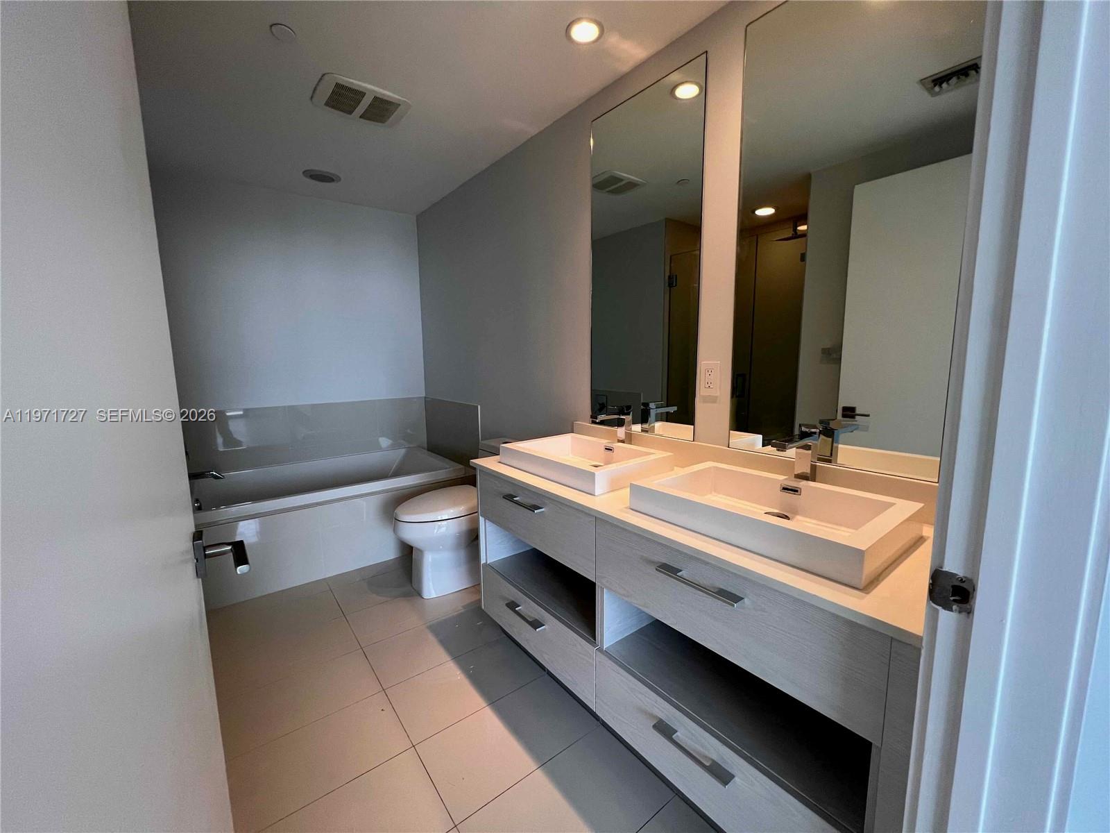 image Brickell Heights East29