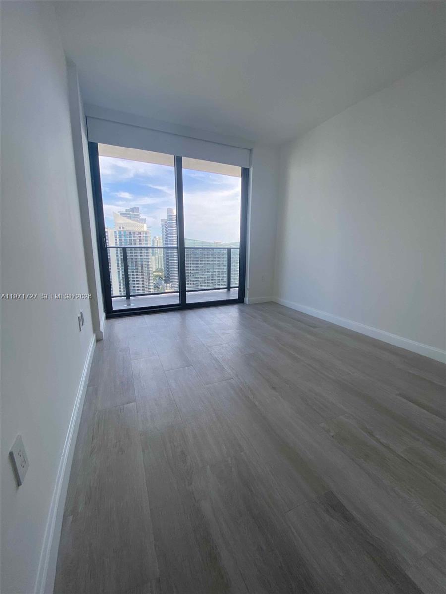 image Brickell Heights East38