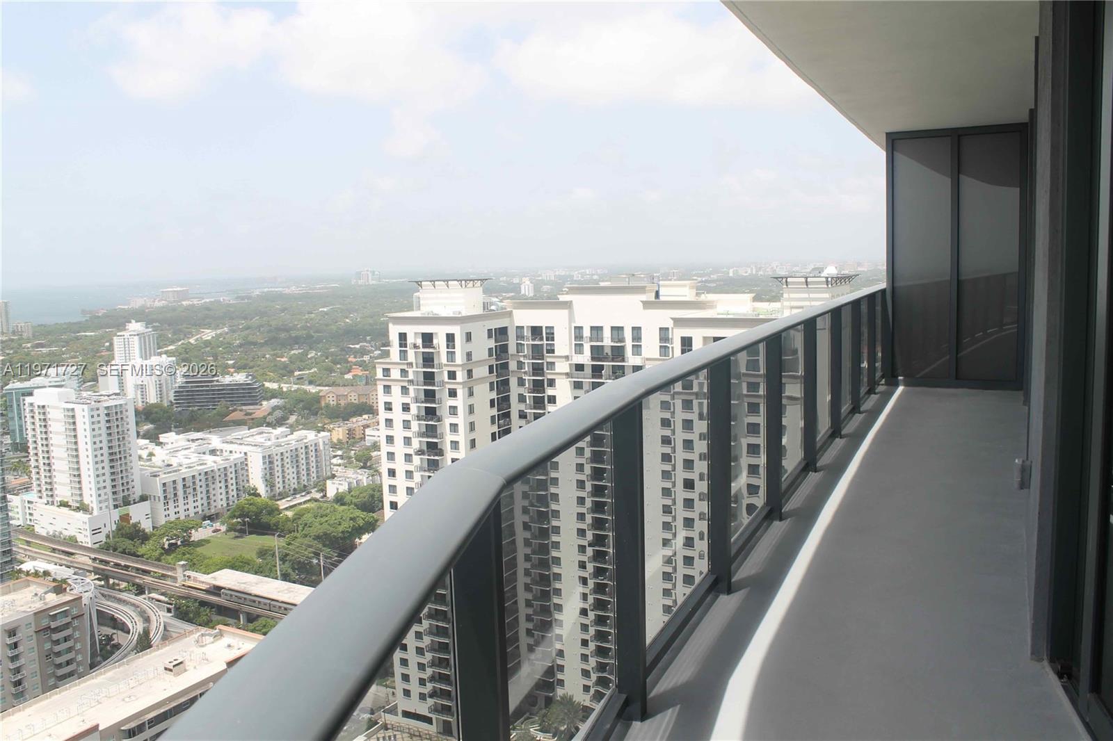 image Brickell Heights East47