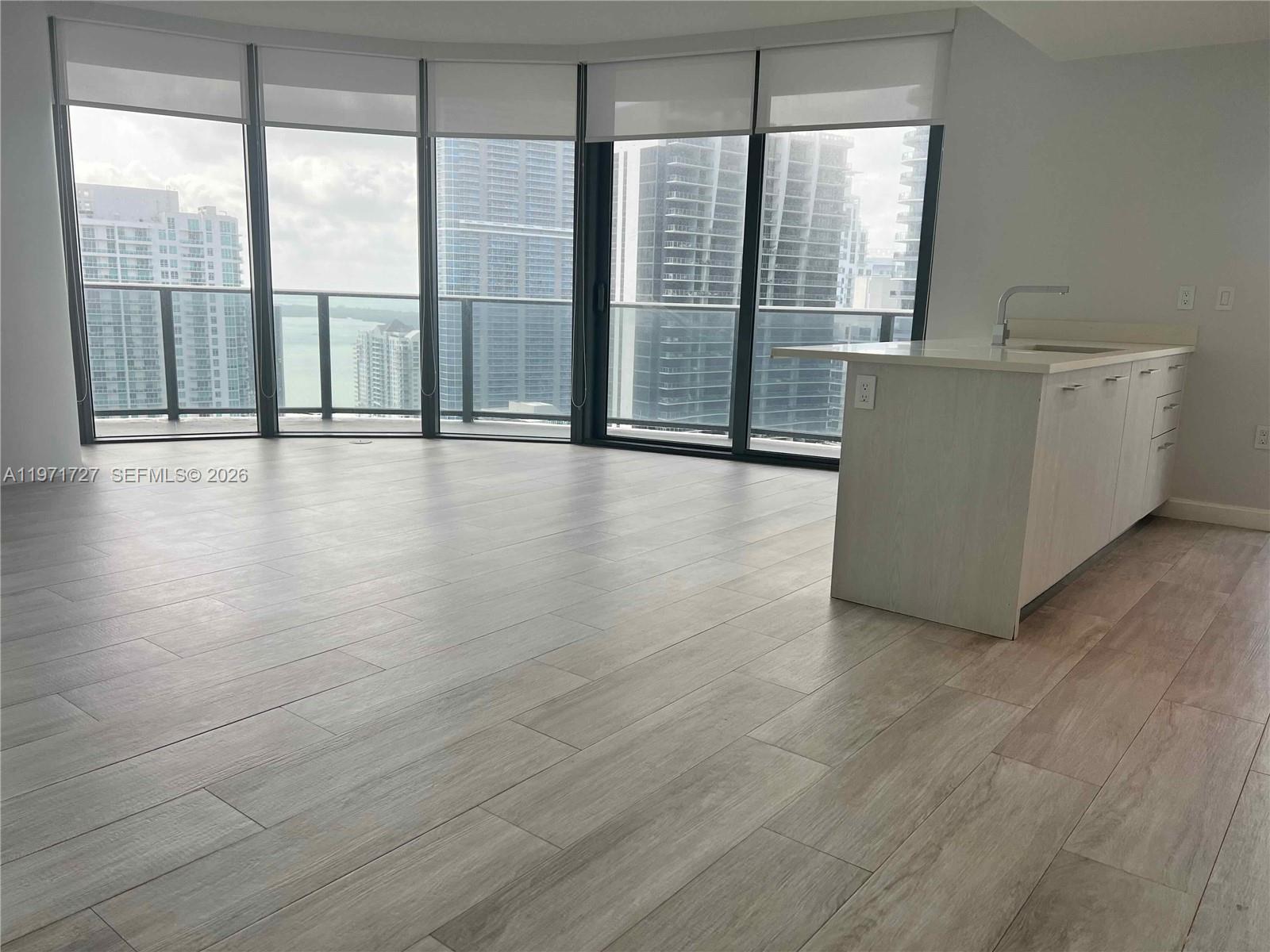 image Brickell Heights East8