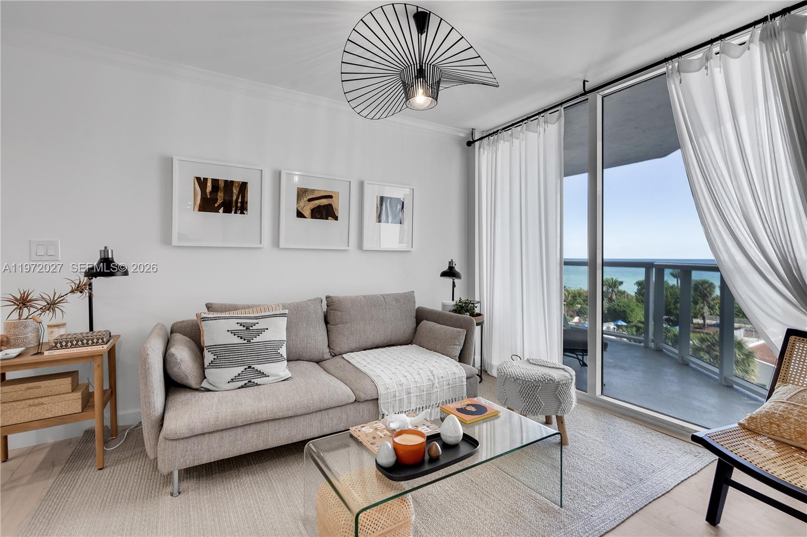 2457 Collins Ave #503 Miami Beach, FL 33140