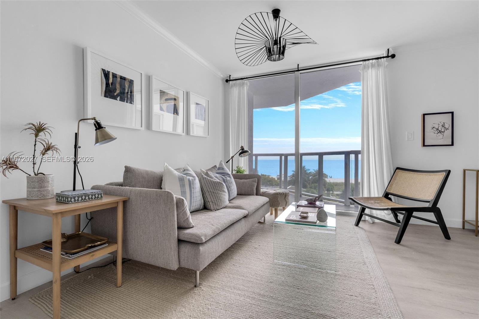 2457 Collins Ave #503 Miami Beach, FL 33140