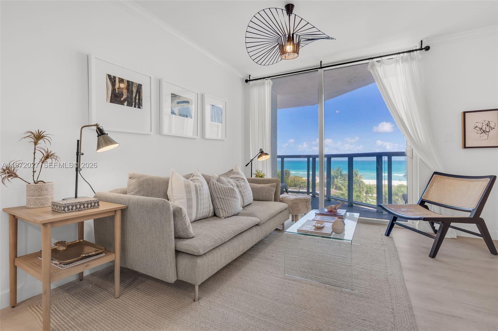 2457 Collins Ave #503 Miami Beach, FL 33140