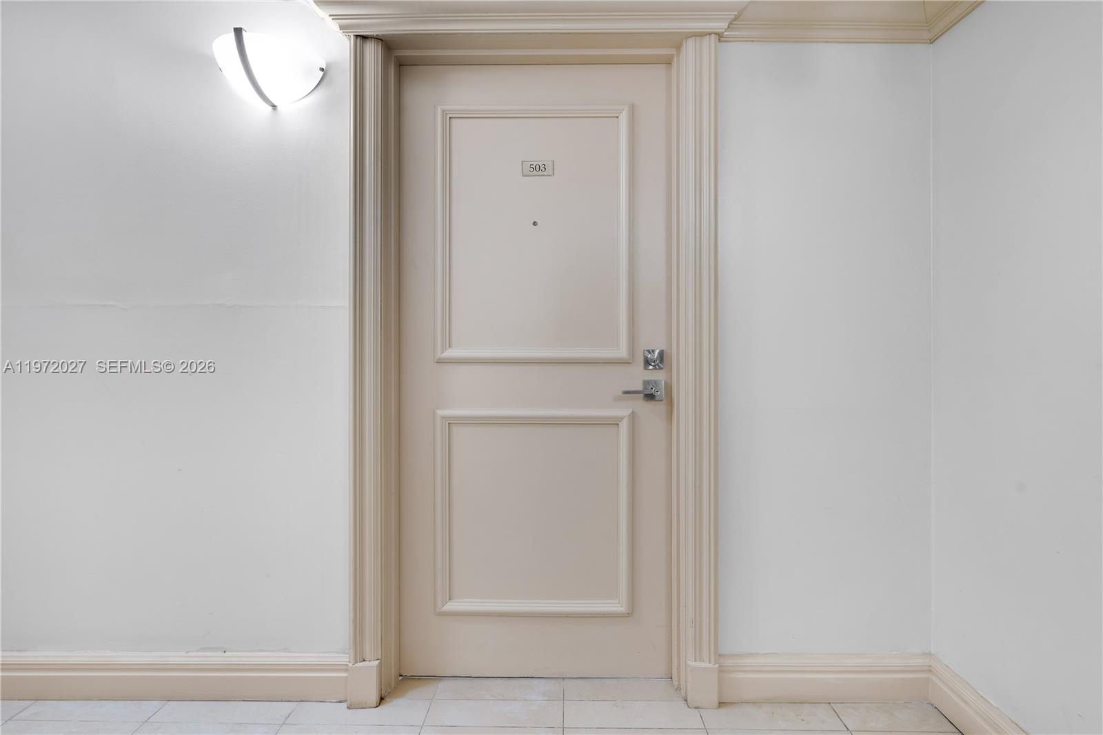 2457 Collins Ave #503 Miami Beach, FL 33140