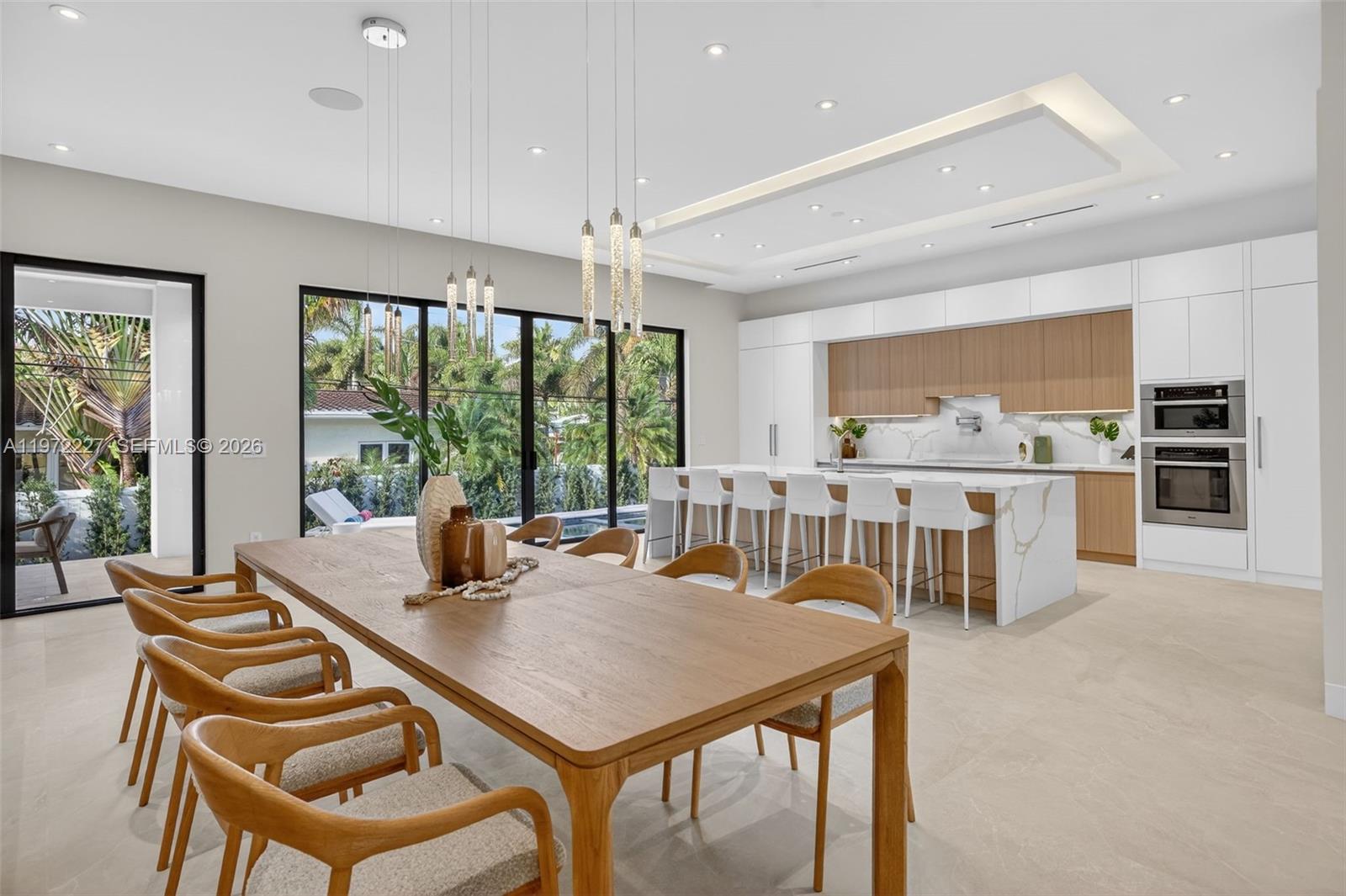 2709 NE 25th Ct Fort Lauderdale, FL 33305