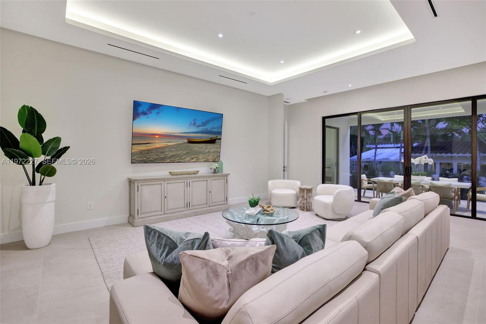 2709 NE 25th Ct Fort Lauderdale, FL 33305