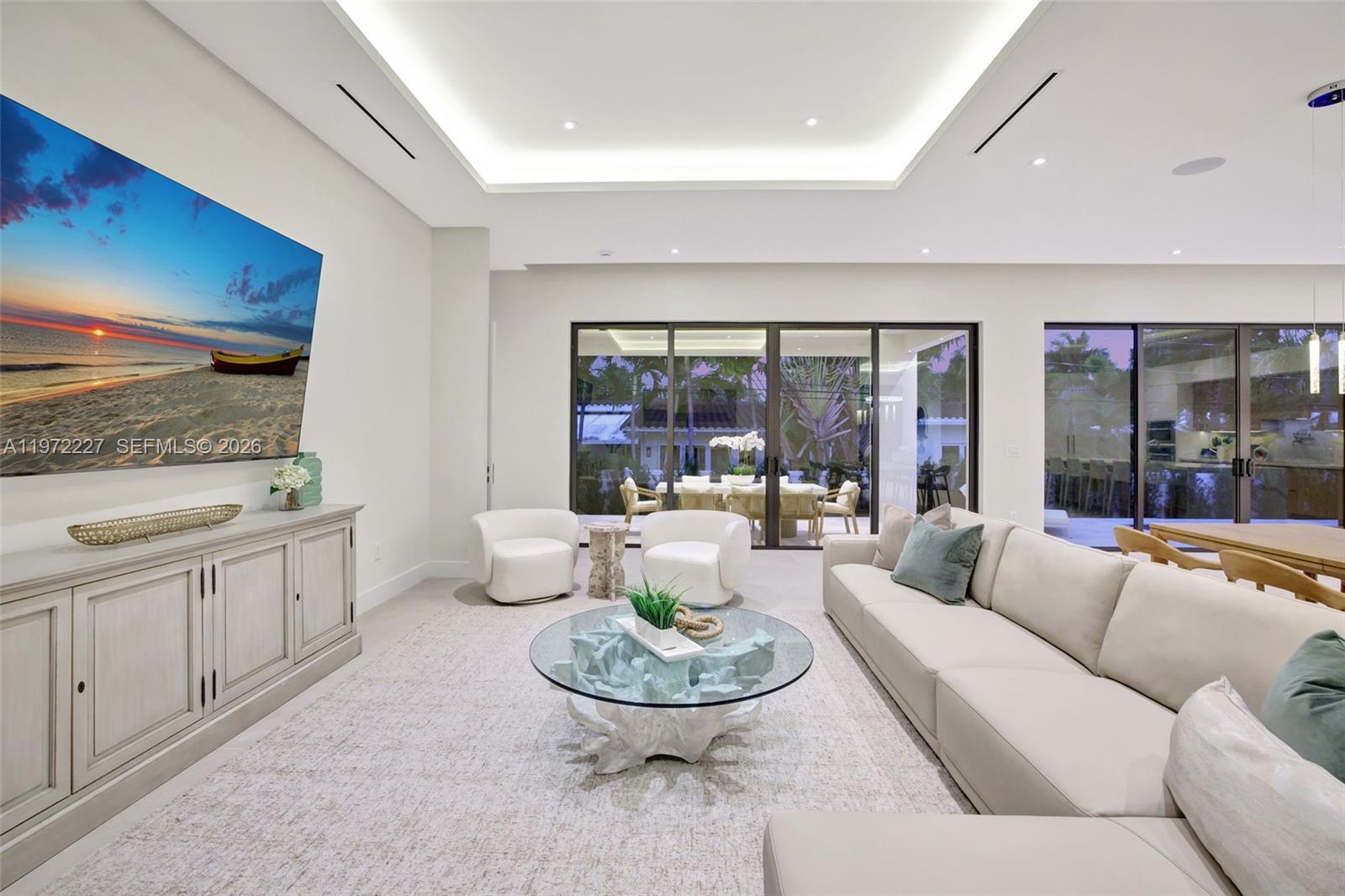 2709 NE 25th Ct Fort Lauderdale, FL 33305